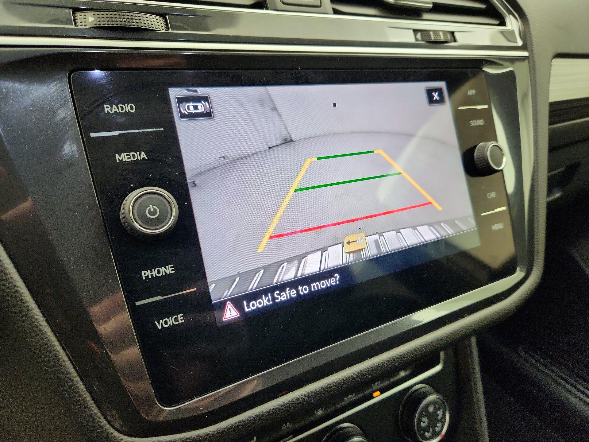 Thumbnail: 2024 Volkswagen Tiguan - 14