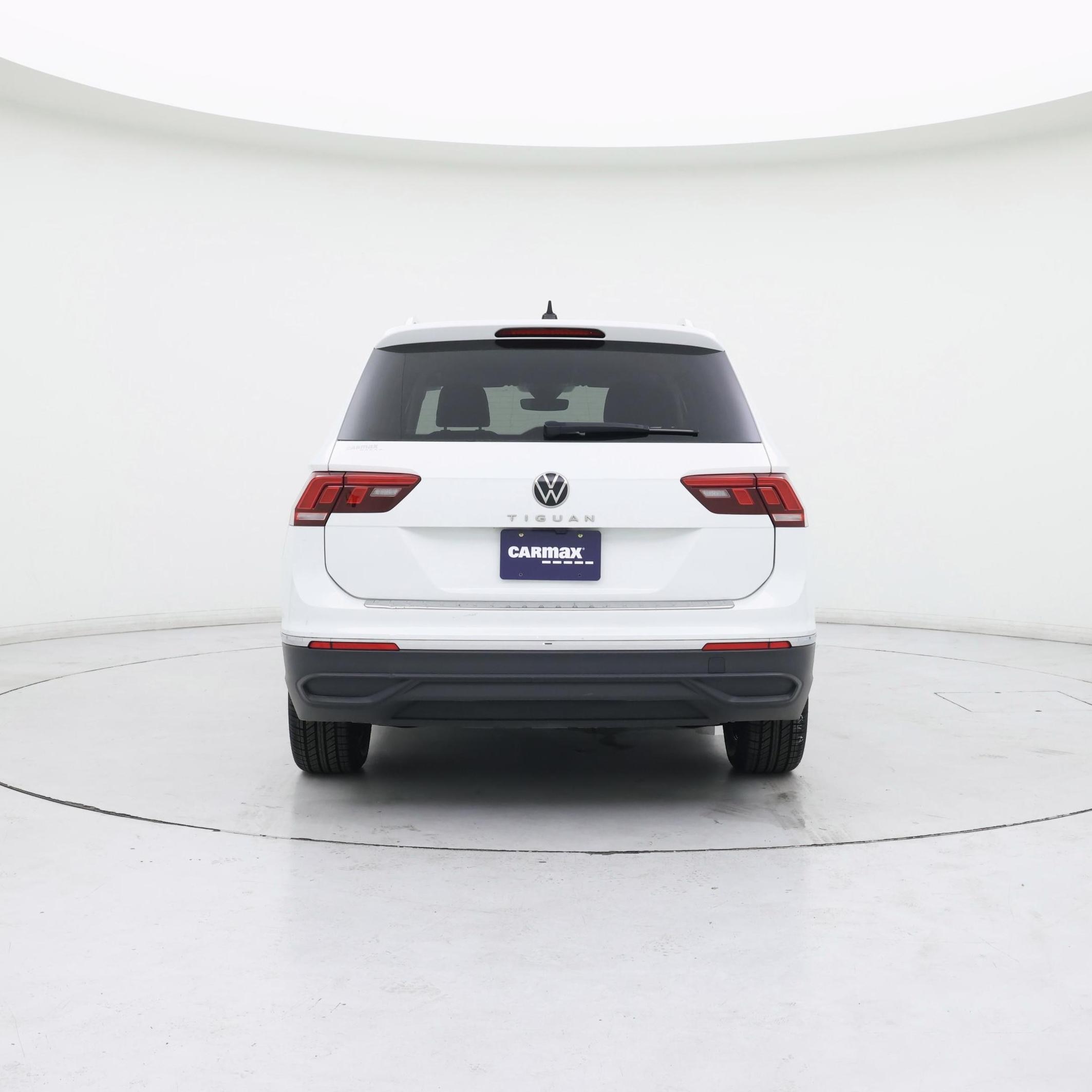 Thumbnail: 2024 Volkswagen Tiguan - 6