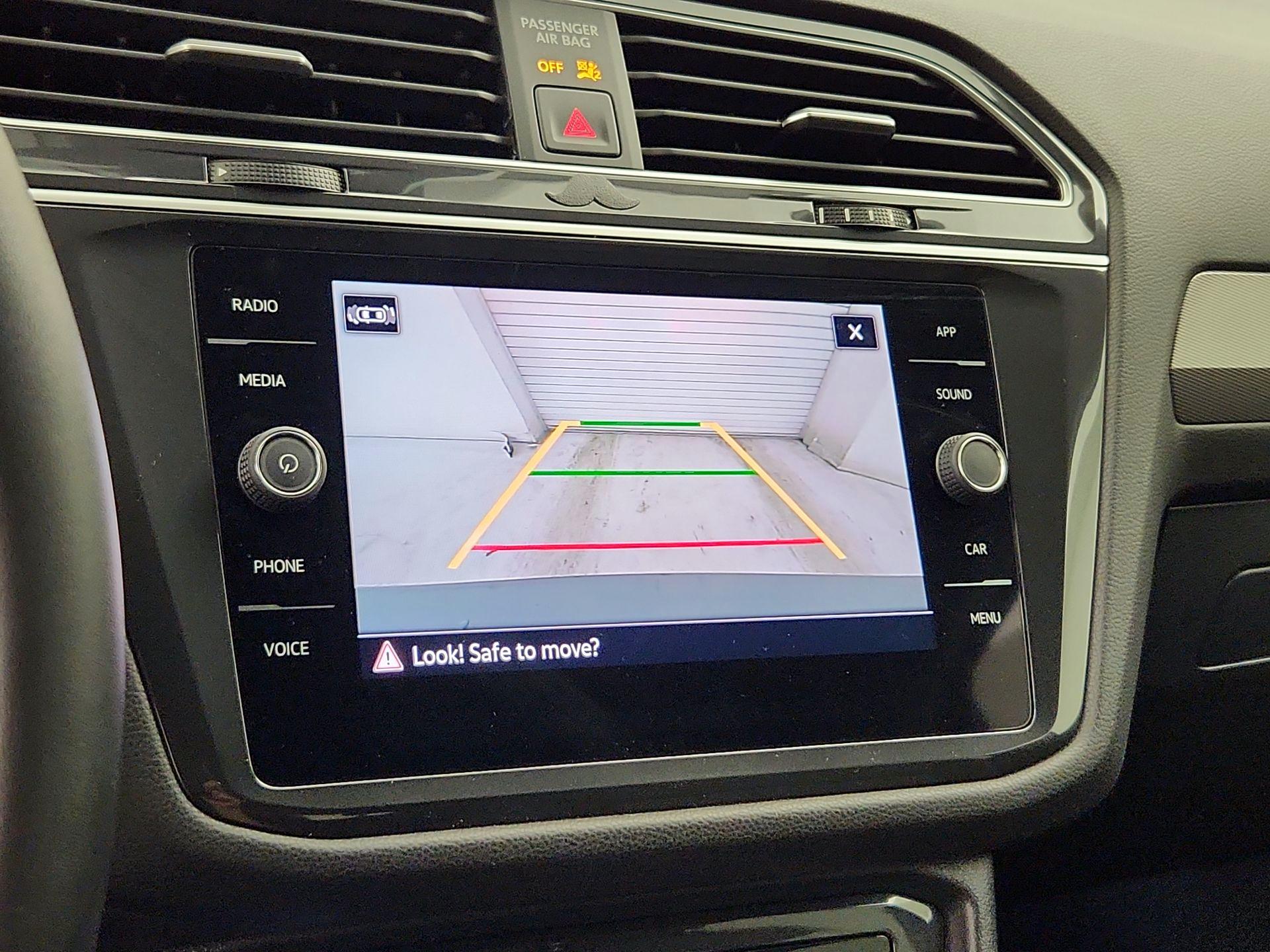 Thumbnail: 2024 Volkswagen Tiguan - 14