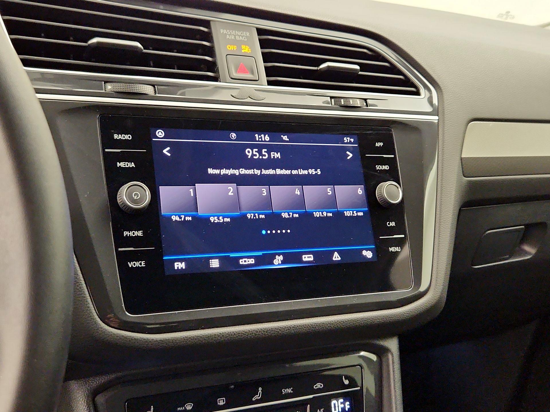 Thumbnail: 2024 Volkswagen Tiguan - 15