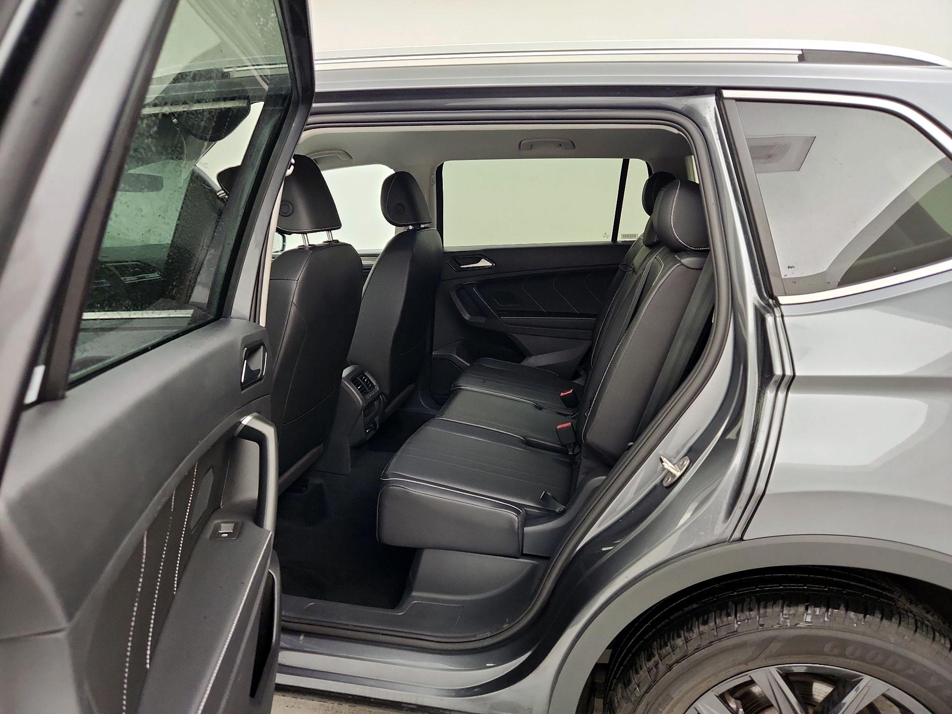 Thumbnail: 2024 Volkswagen Tiguan - 19