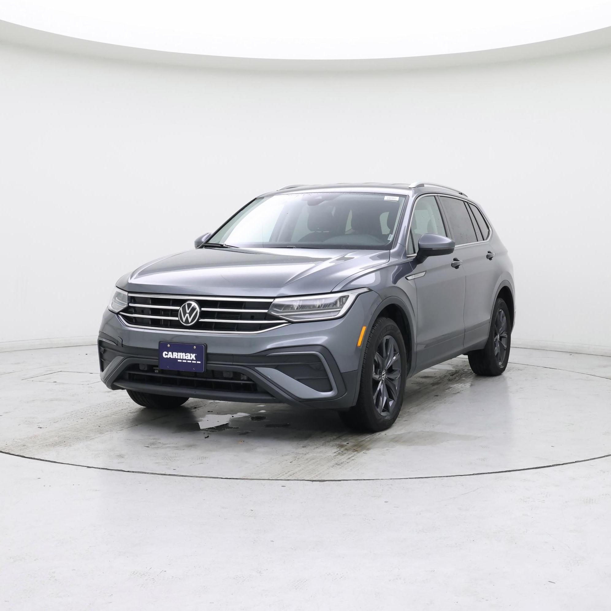 Thumbnail: 2024 Volkswagen Tiguan - 4