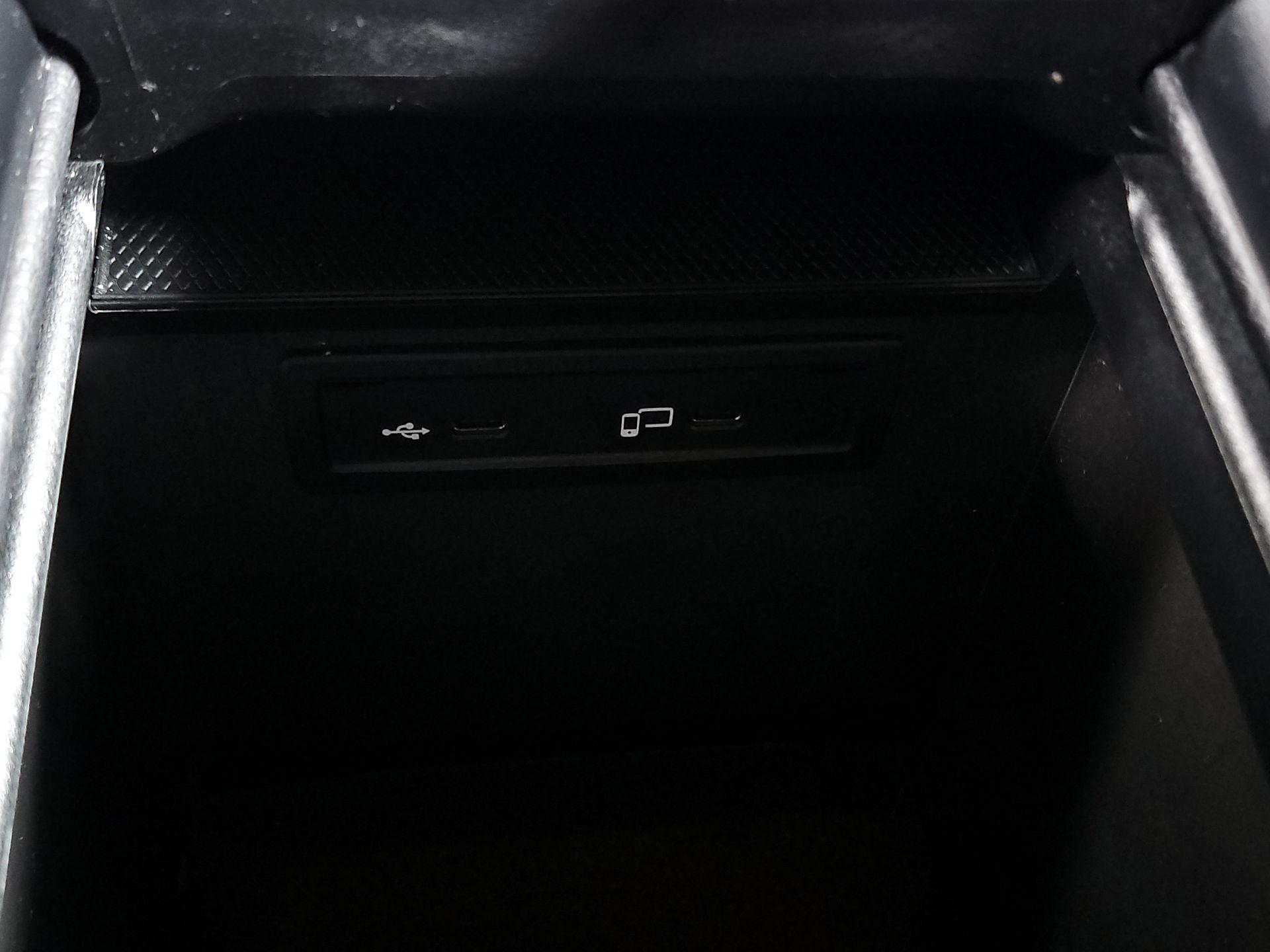 Thumbnail: 2022 Mercedes-Benz GLC - 18