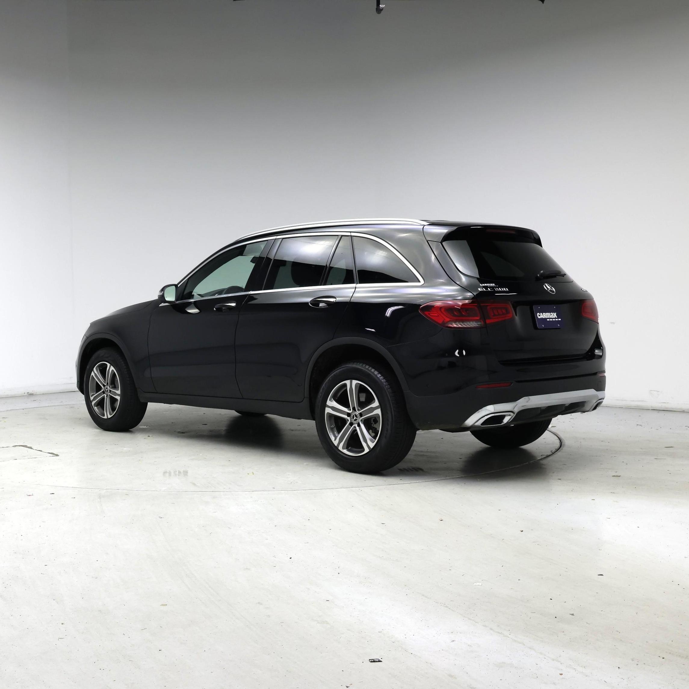 Thumbnail: 2022 Mercedes-Benz GLC - 2