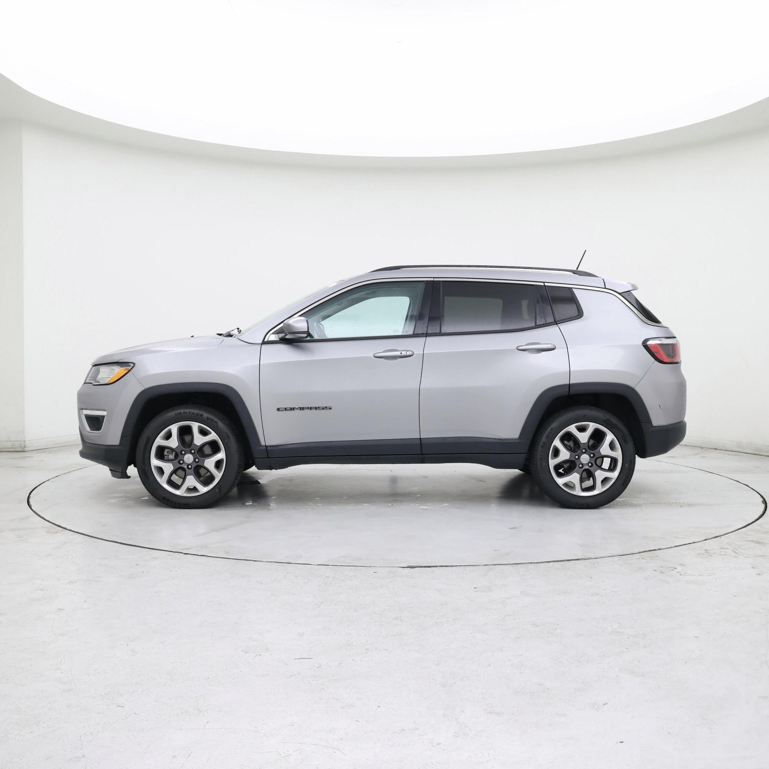 Thumbnail: 2020 Jeep Compass - 3