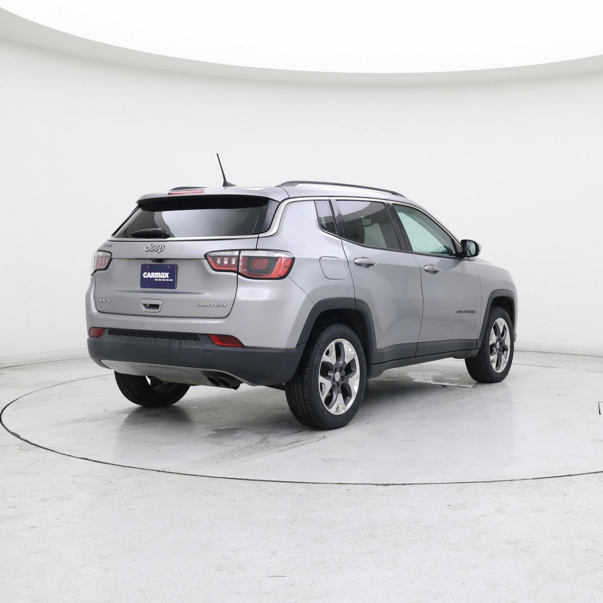 Thumbnail: 2020 Jeep Compass - 8