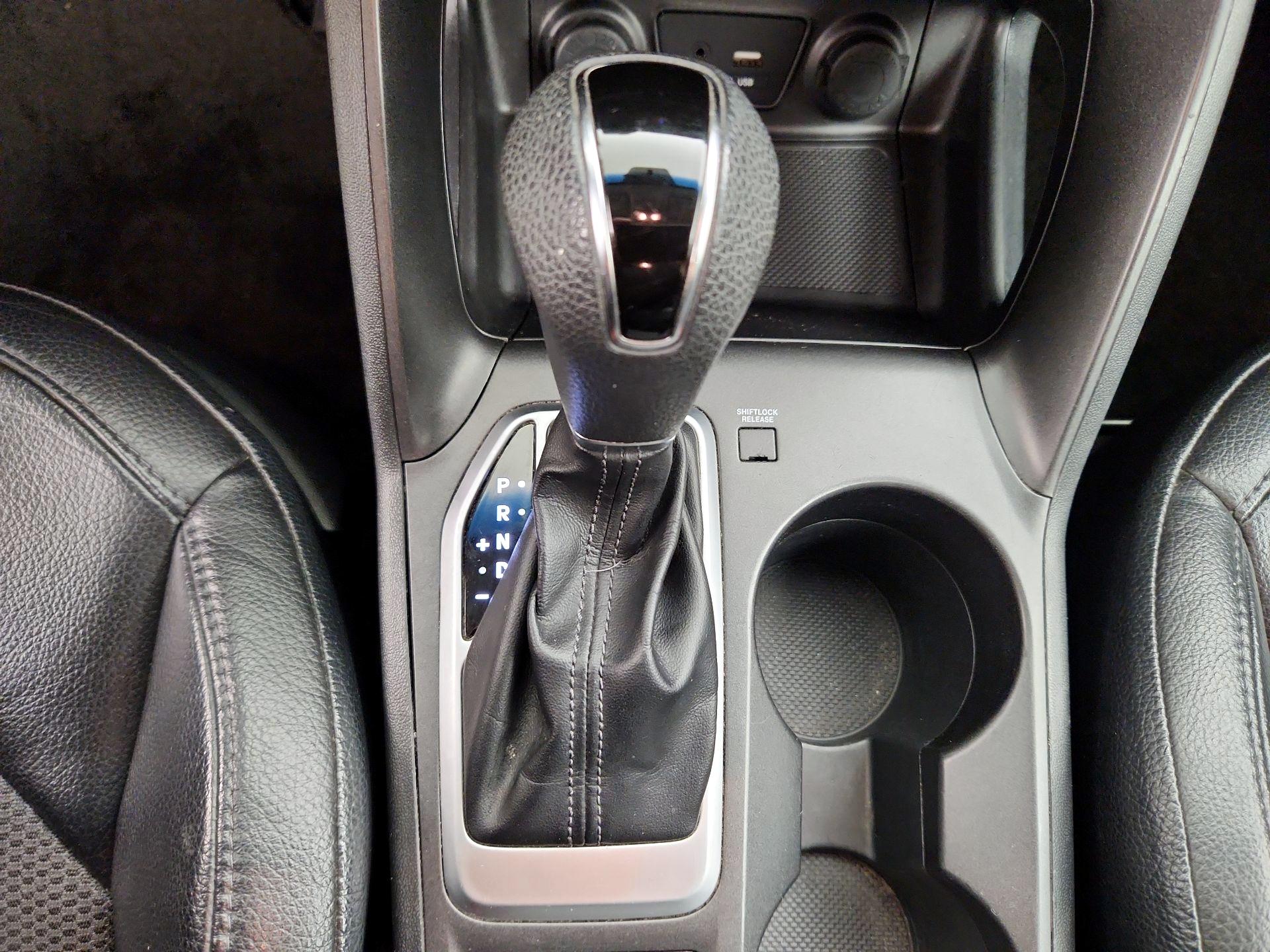 Thumbnail: 2015 Hyundai Tucson - 17