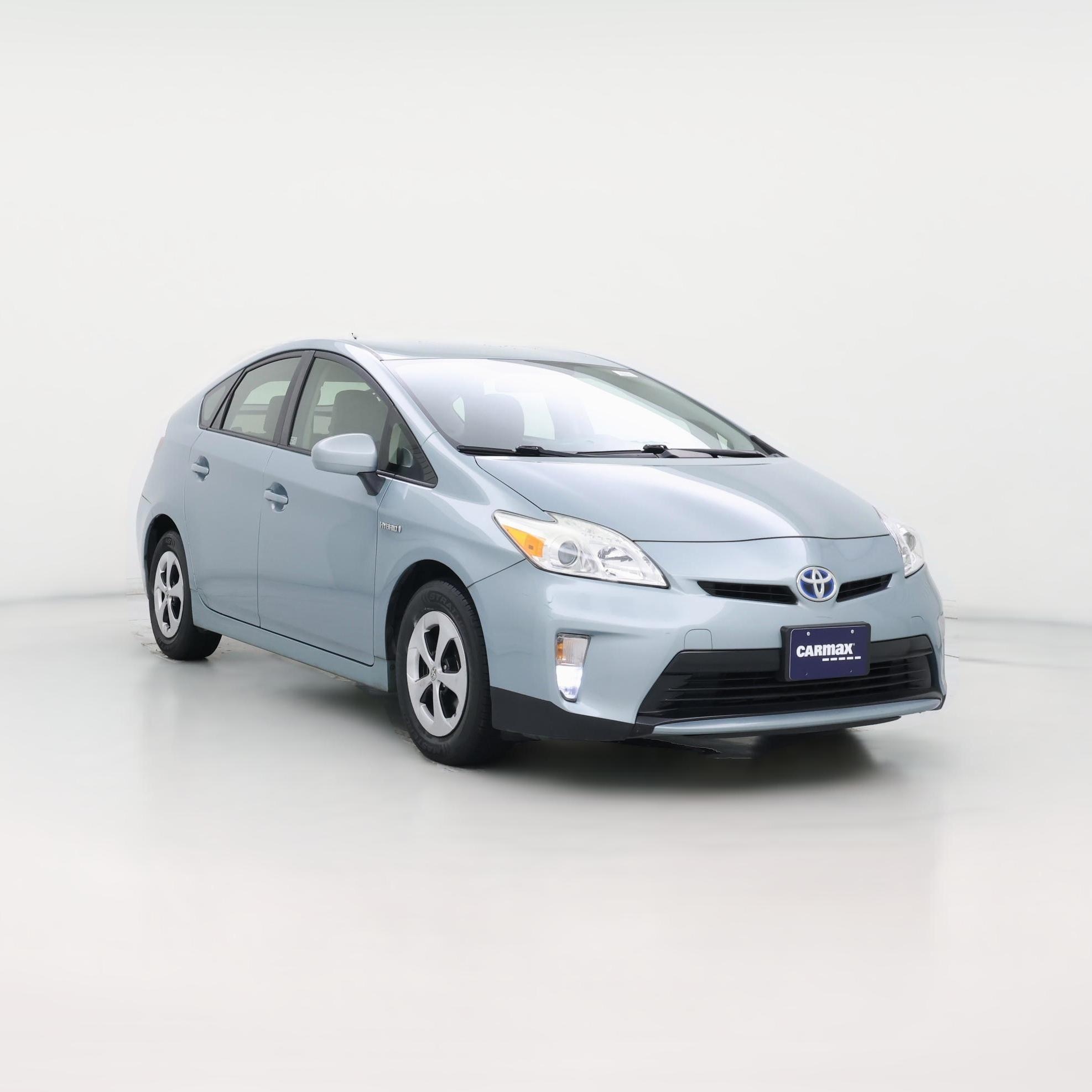 Thumbnail: 2015 Toyota Prius - 1