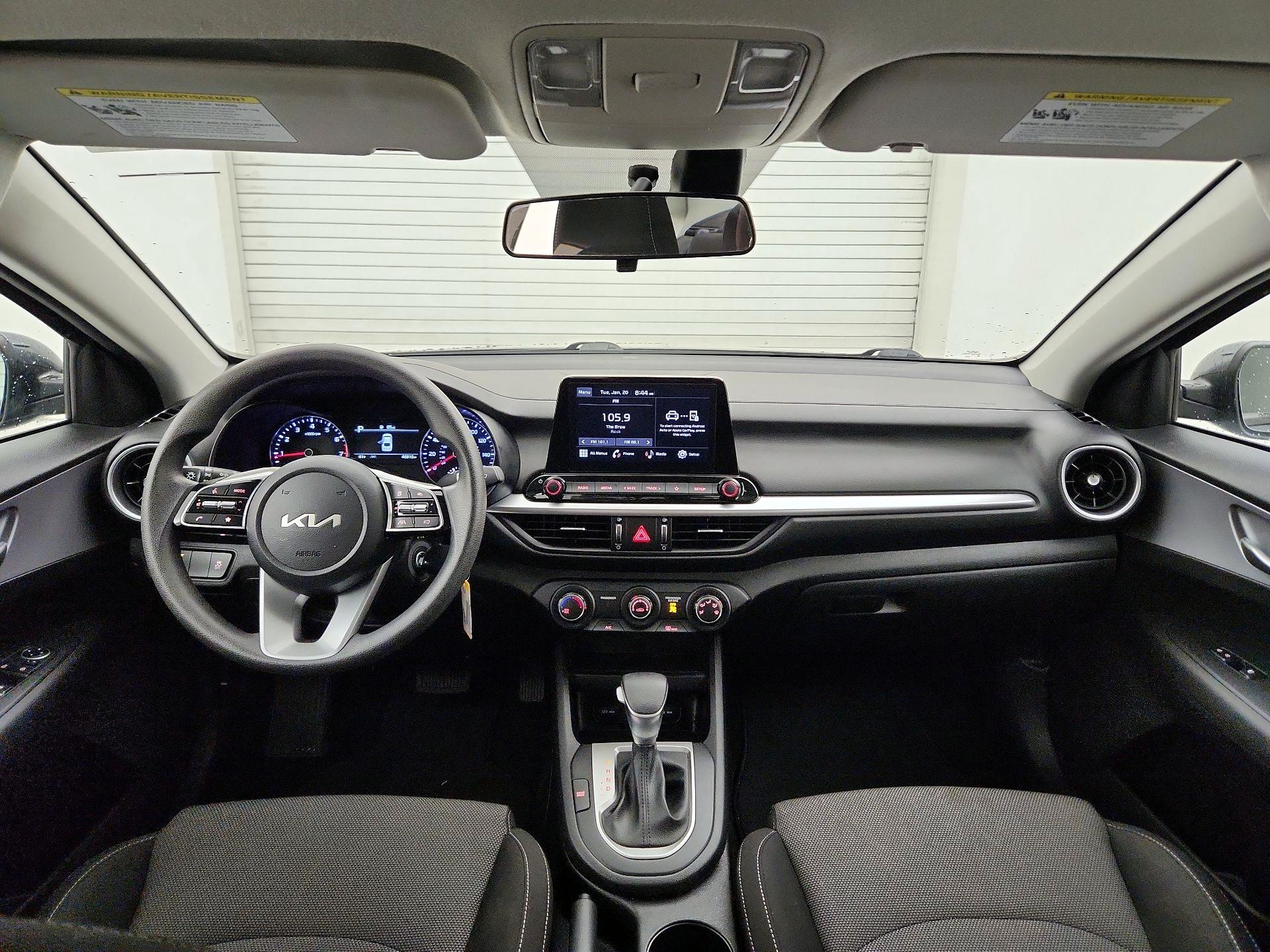 Thumbnail: 2023 Kia Forte - 9