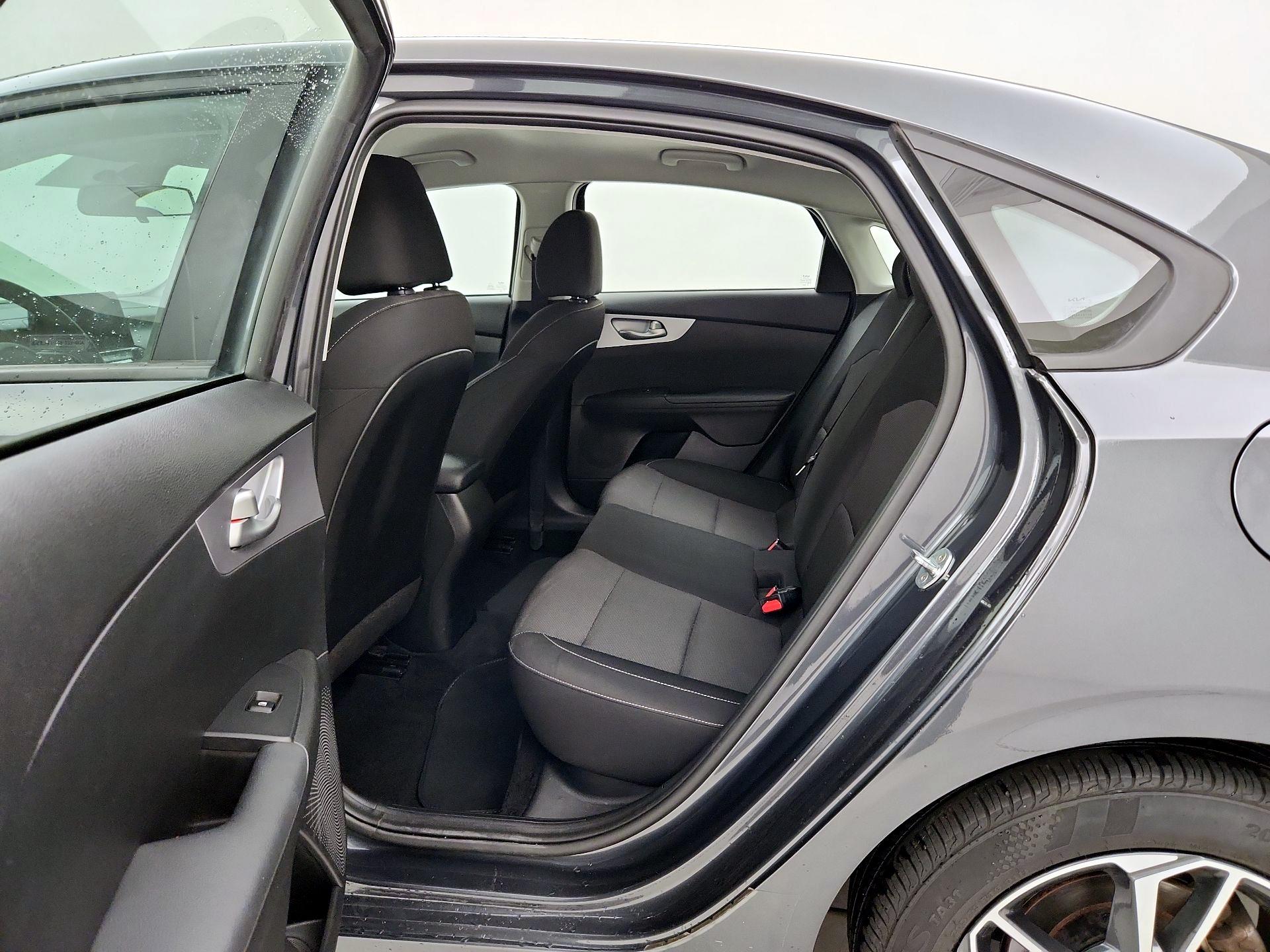 Thumbnail: 2023 Kia Forte - 19