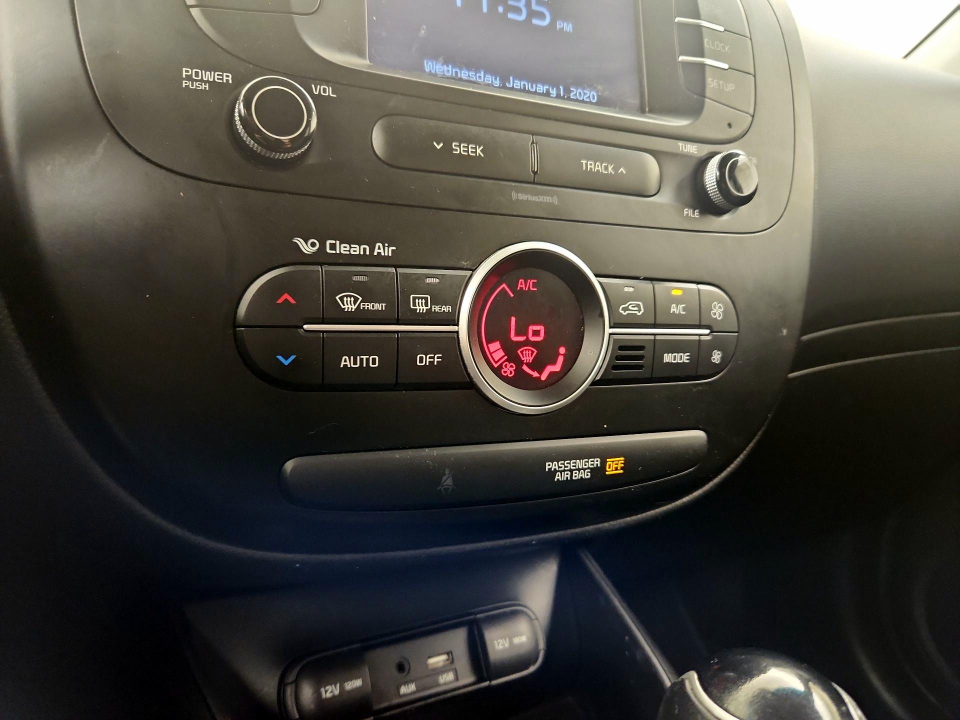 Thumbnail: 2017 Kia Soul - 16