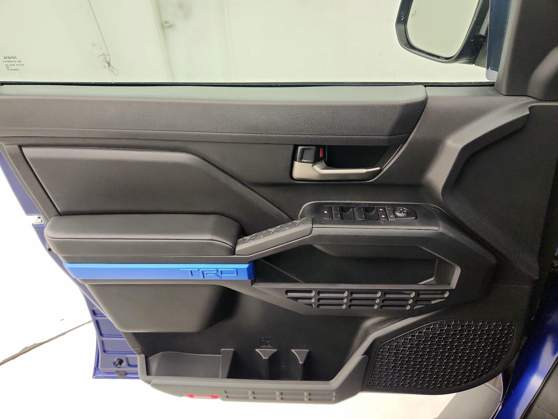 Thumbnail: 2025 Toyota Tacoma - 12