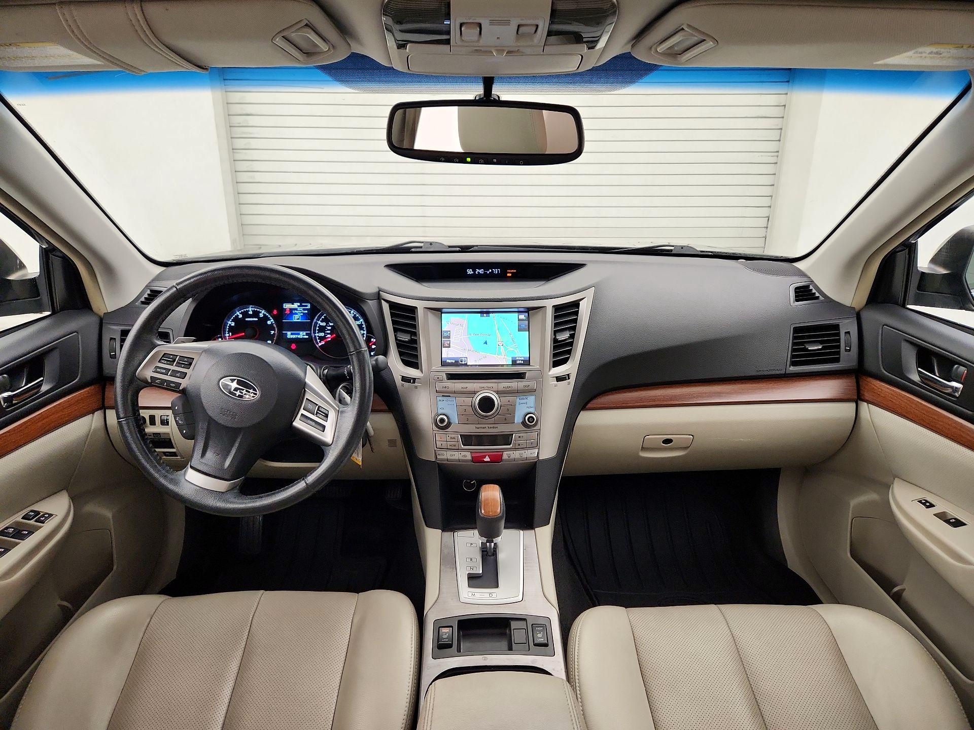 Thumbnail: 2014 Subaru Outback - 9