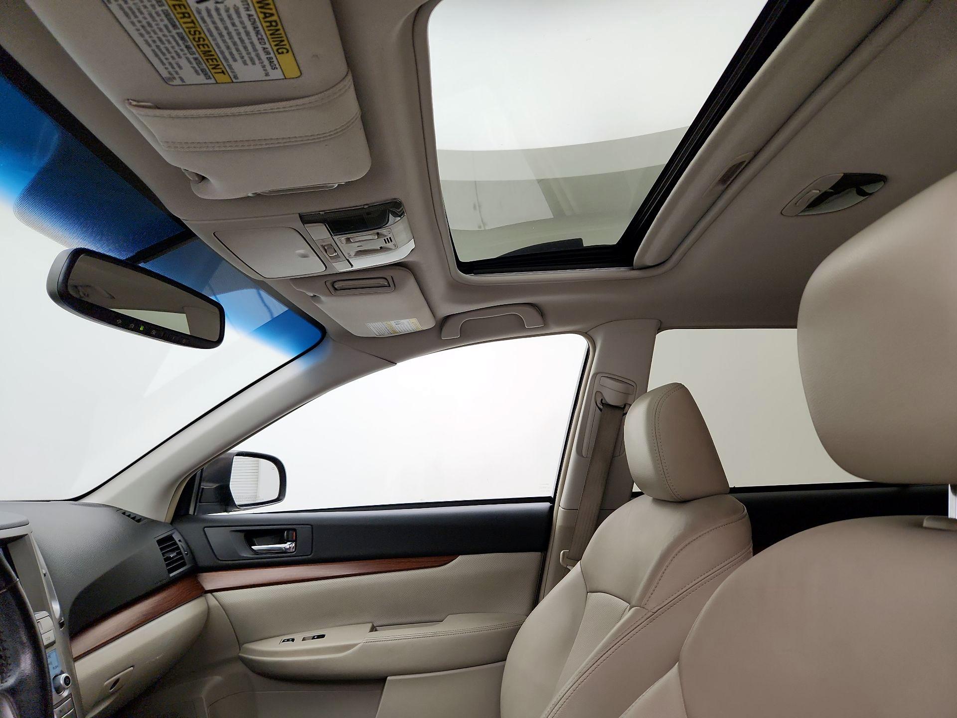 Thumbnail: 2014 Subaru Outback - 20