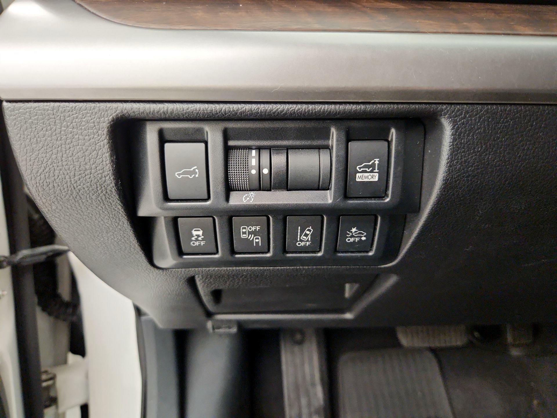 Thumbnail: 2018 Subaru Outback - 13