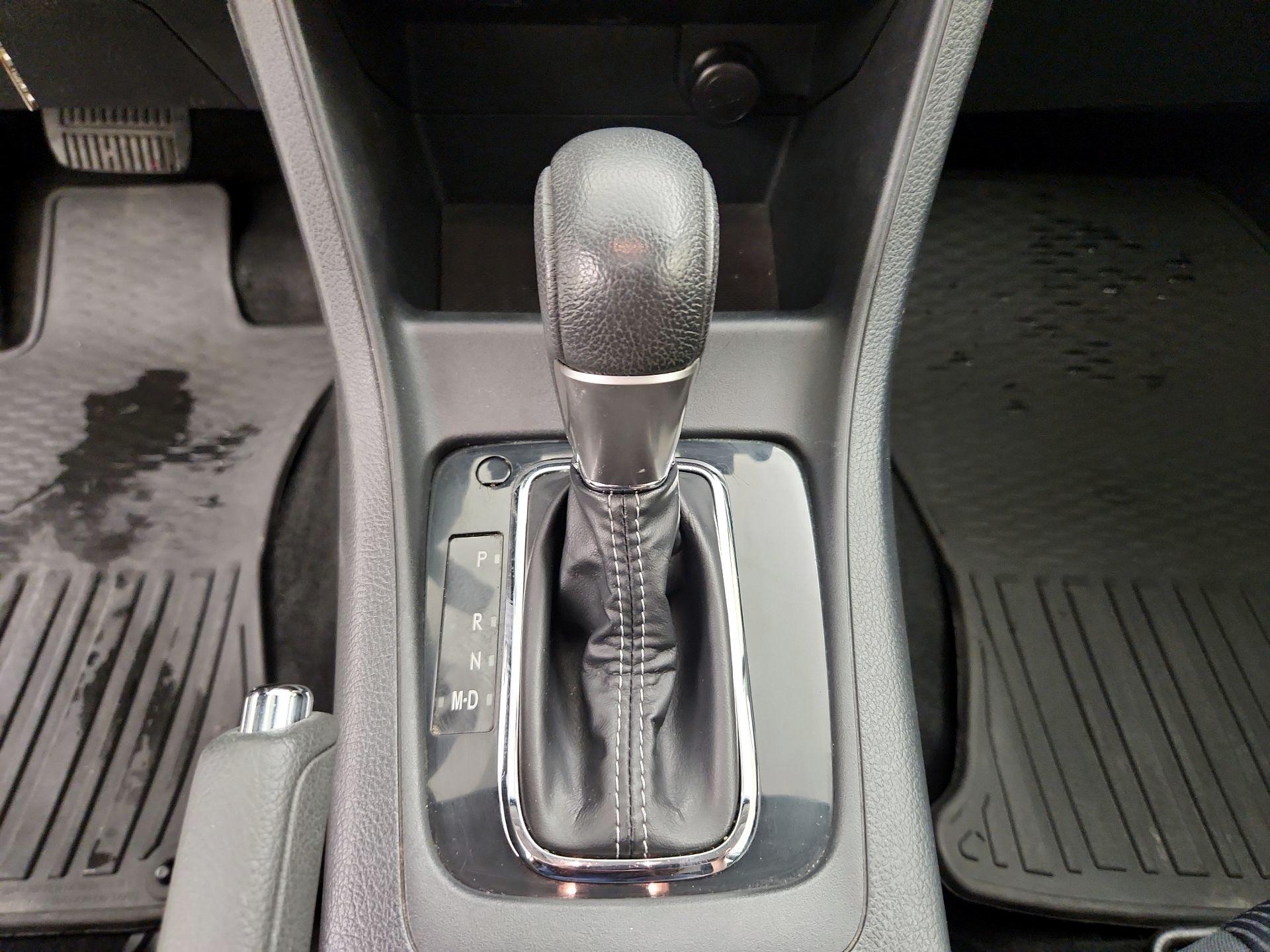 Thumbnail: 2015 Subaru Impreza - 16