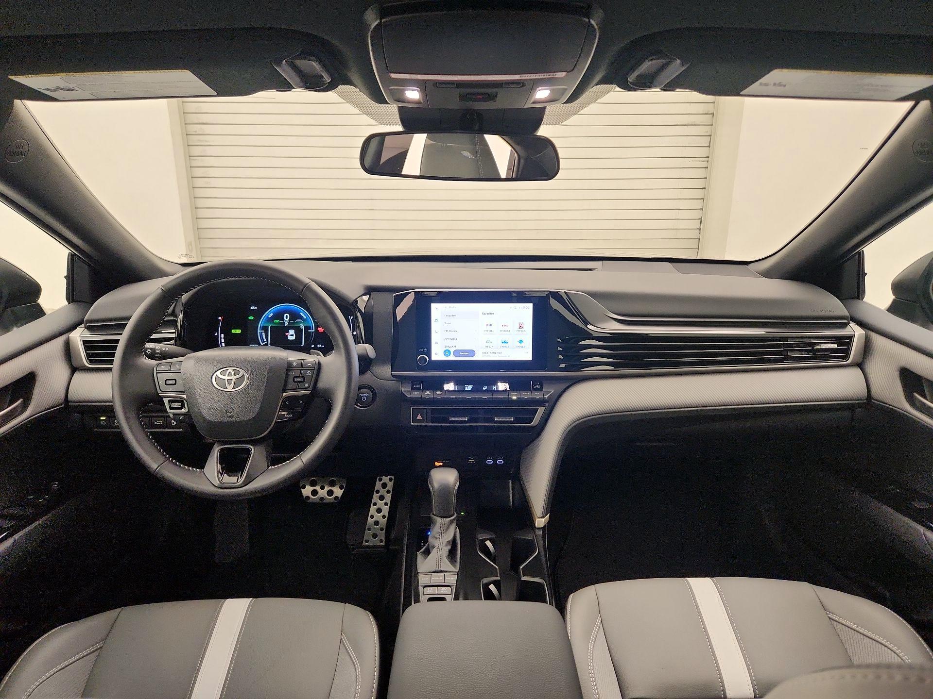 Thumbnail: 2025 Toyota Camry - 9