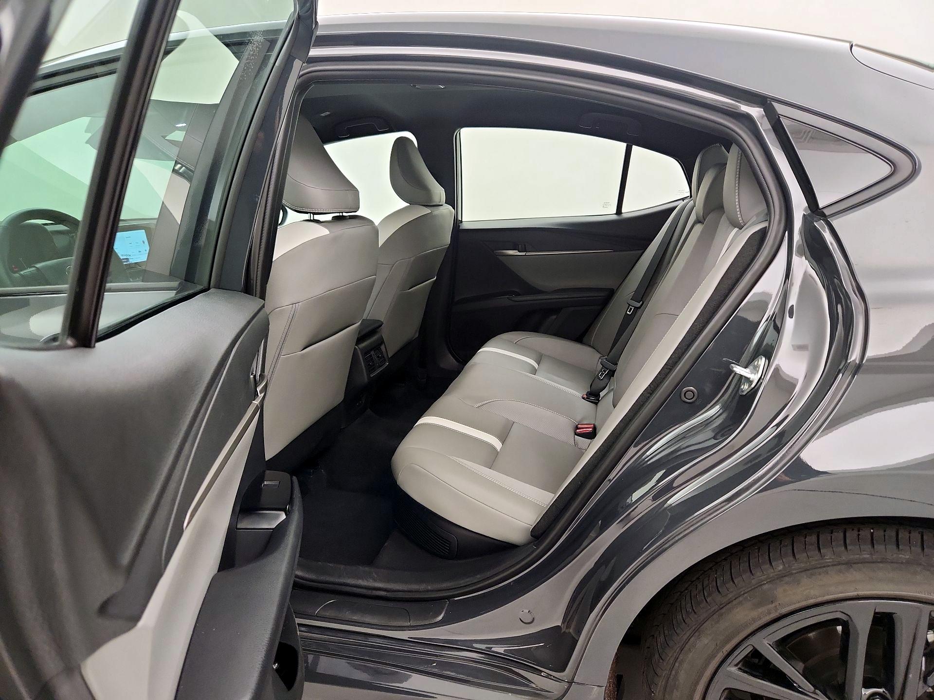 Thumbnail: 2025 Toyota Camry - 19