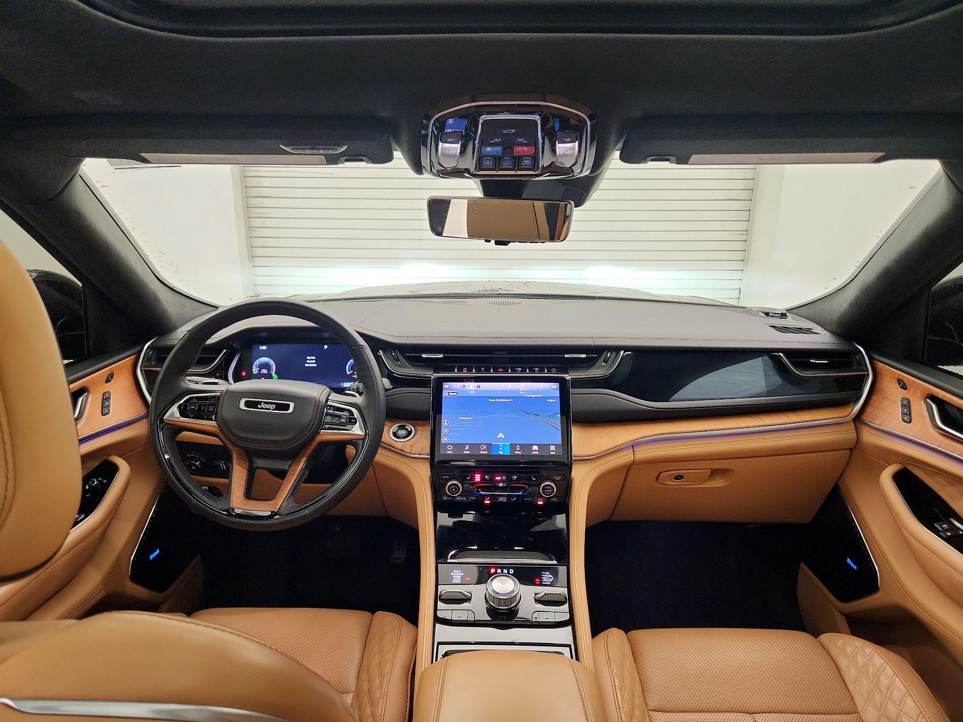 Thumbnail: 2022 Jeep Grand Cherokee - 9