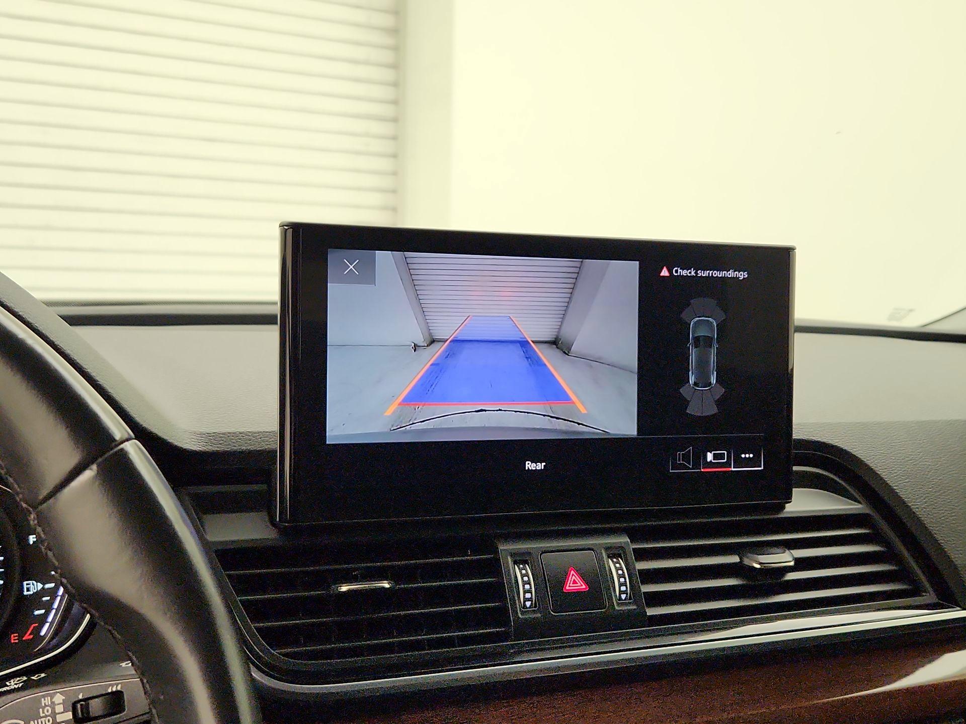 Thumbnail: 2022 Audi Q5 - 14