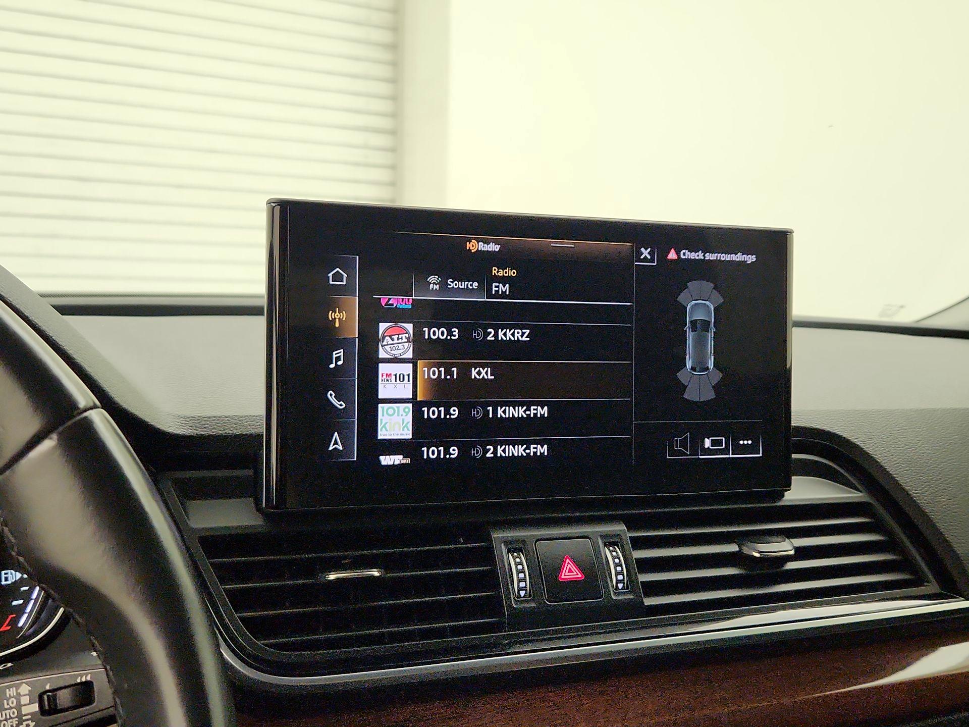 Thumbnail: 2022 Audi Q5 - 15