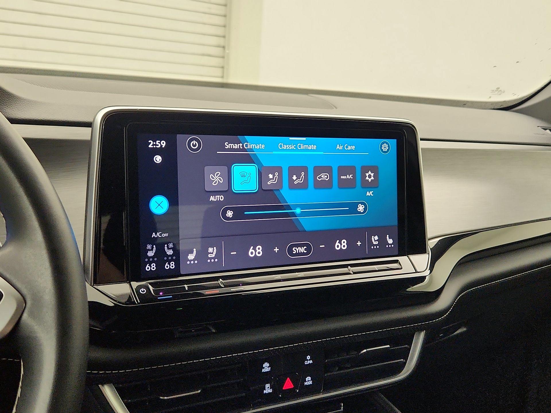 Thumbnail: 2024 Volkswagen Atlas - 16