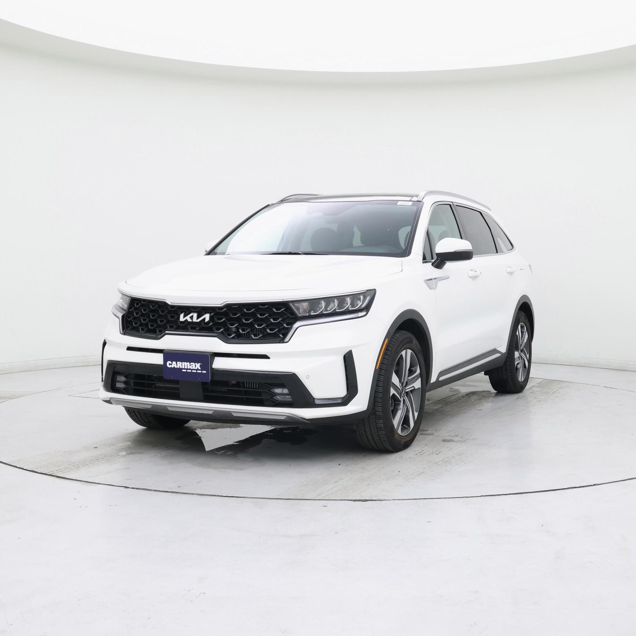 Thumbnail: 2023 Kia Sorento - 4