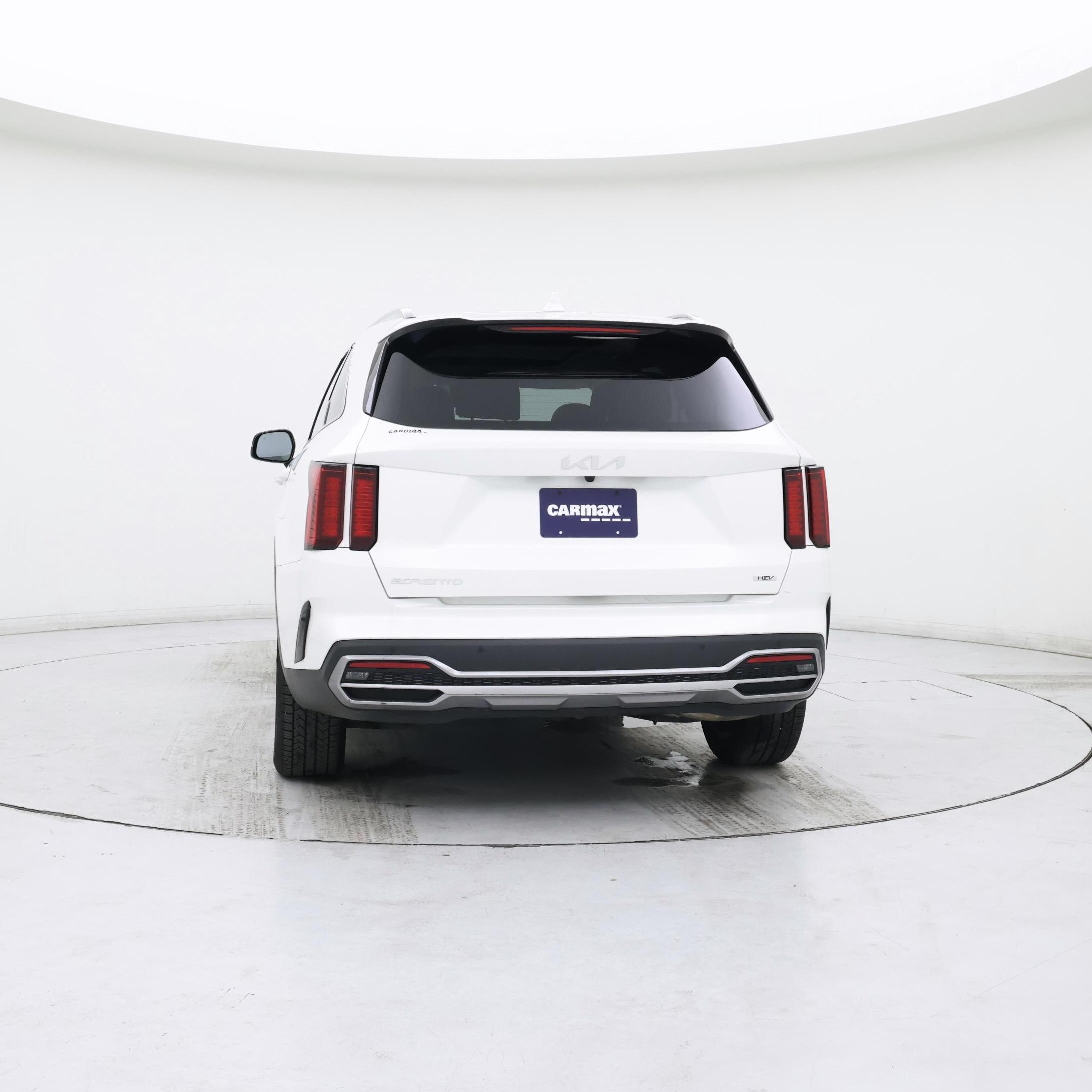 Thumbnail: 2023 Kia Sorento - 6