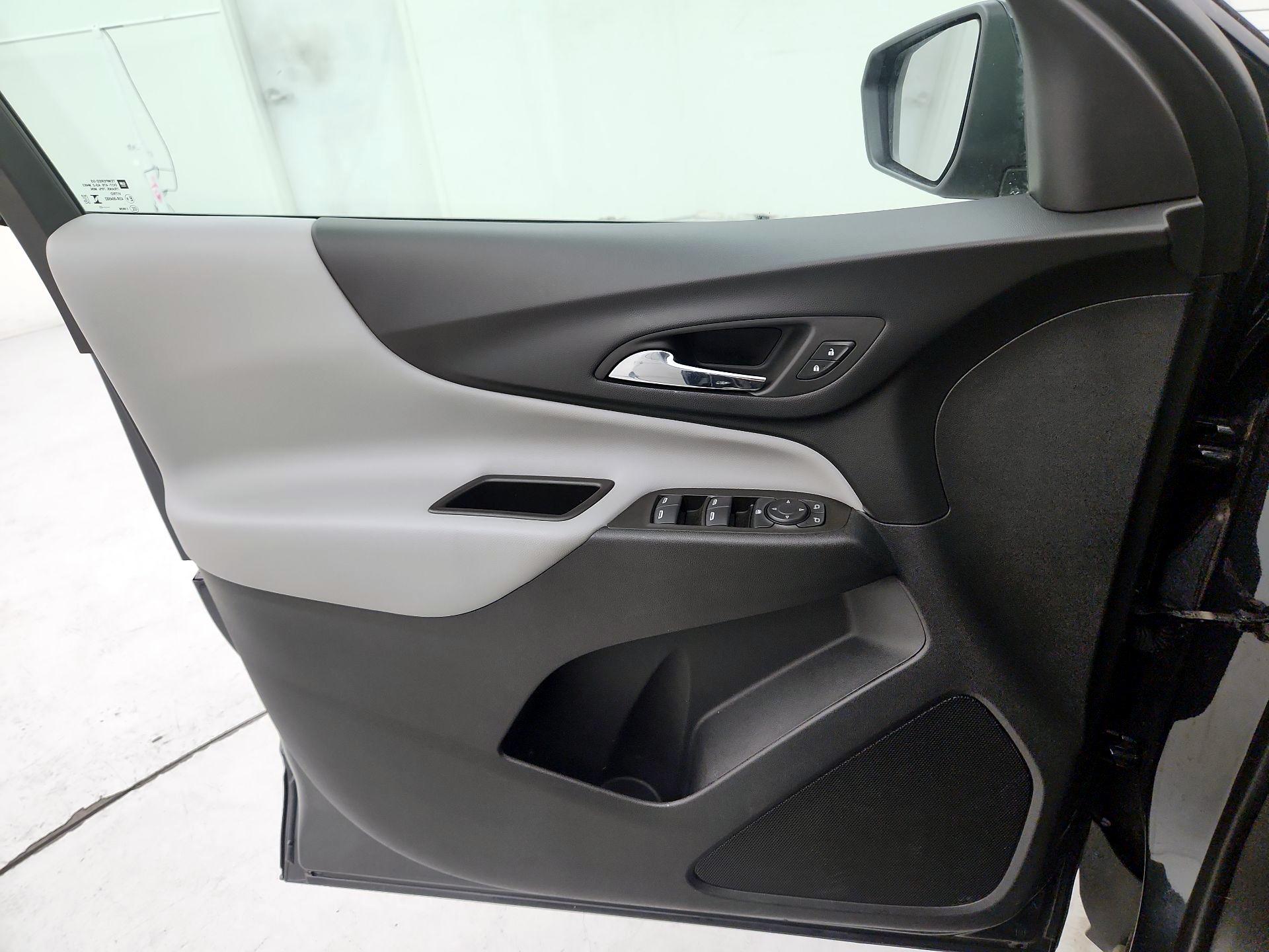 Thumbnail: 2023 Chevrolet Equinox - 12