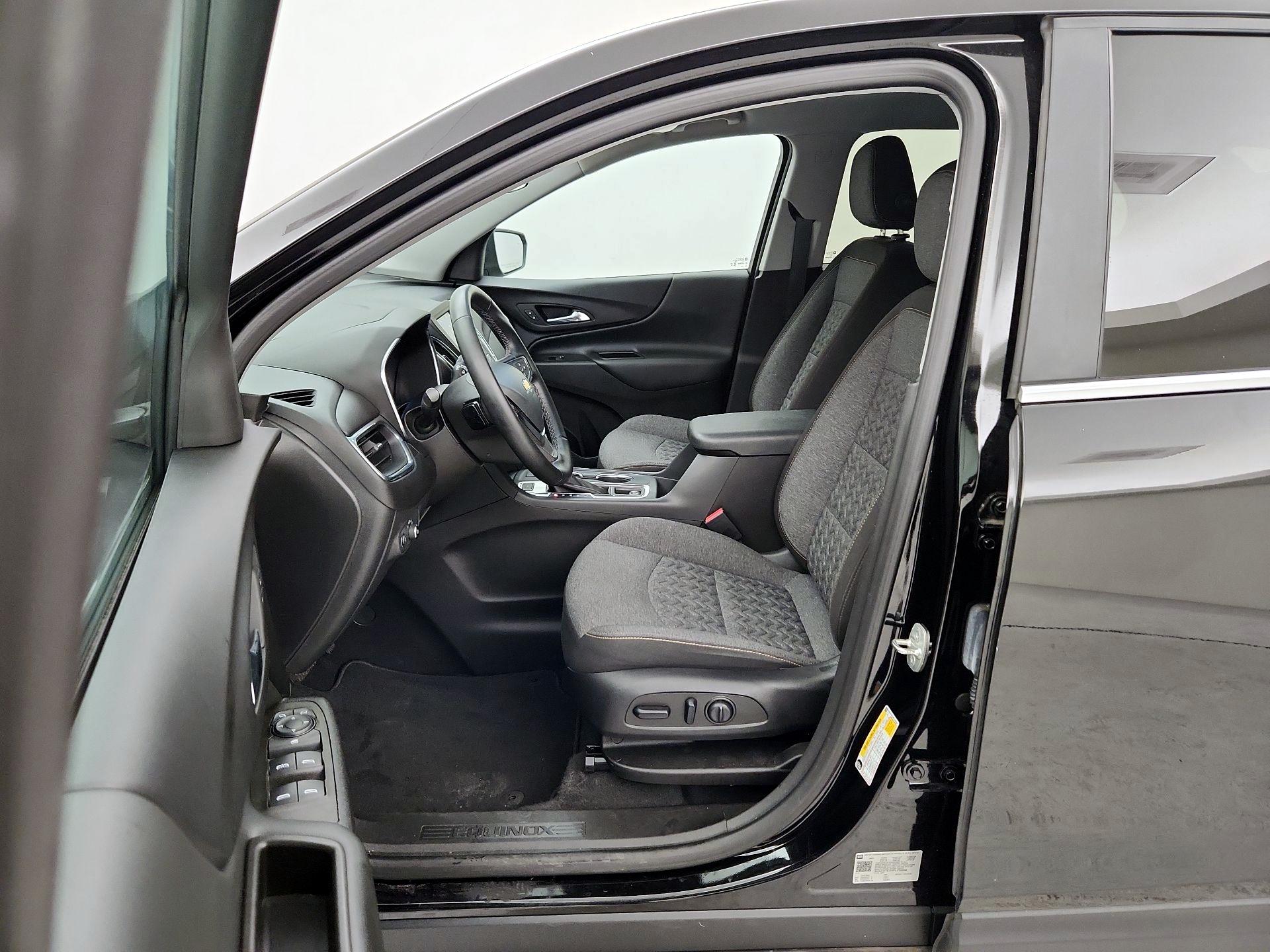 Thumbnail: 2023 Chevrolet Equinox - 11