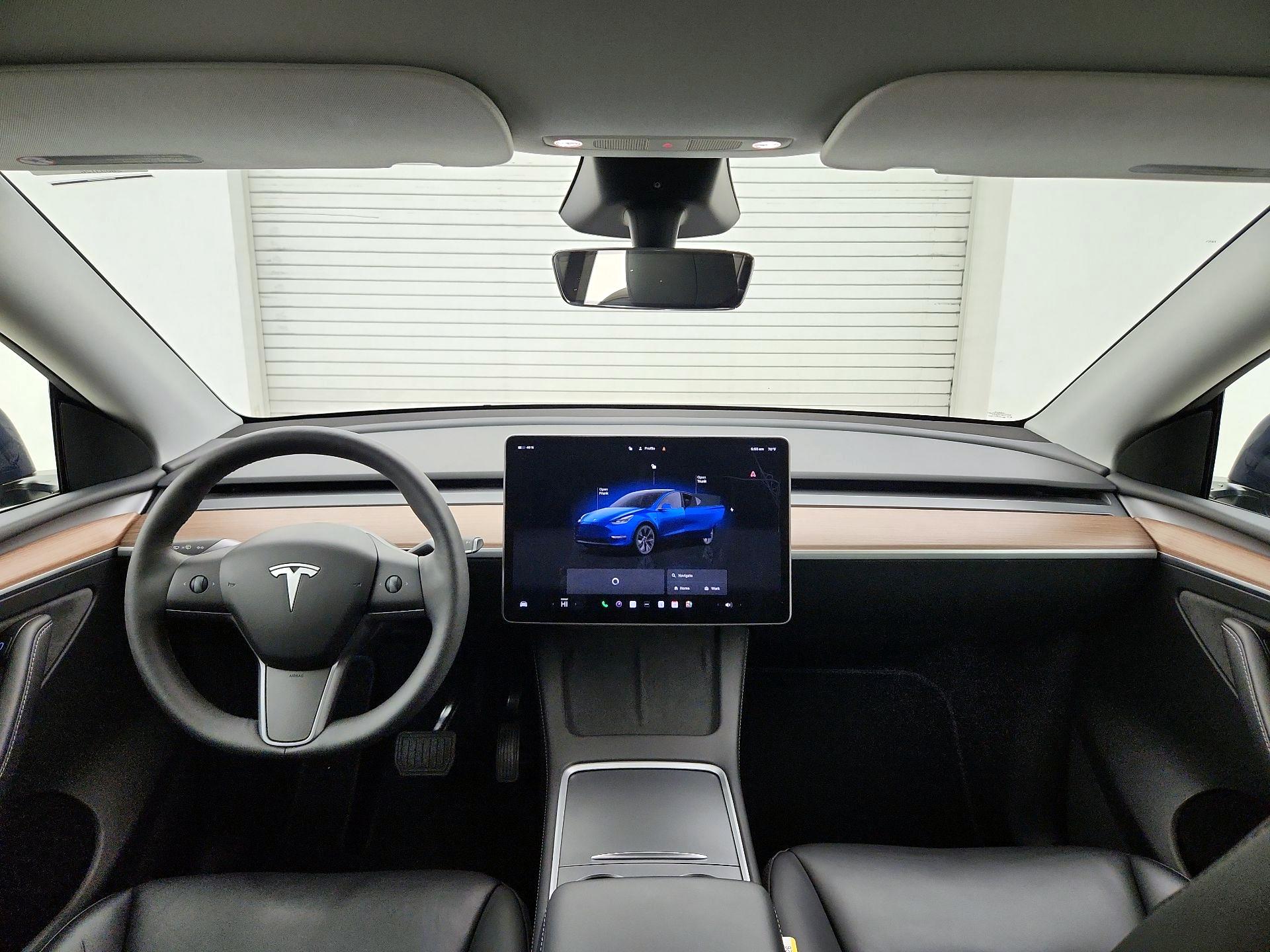 Thumbnail: 2024 Tesla Model Y - 9