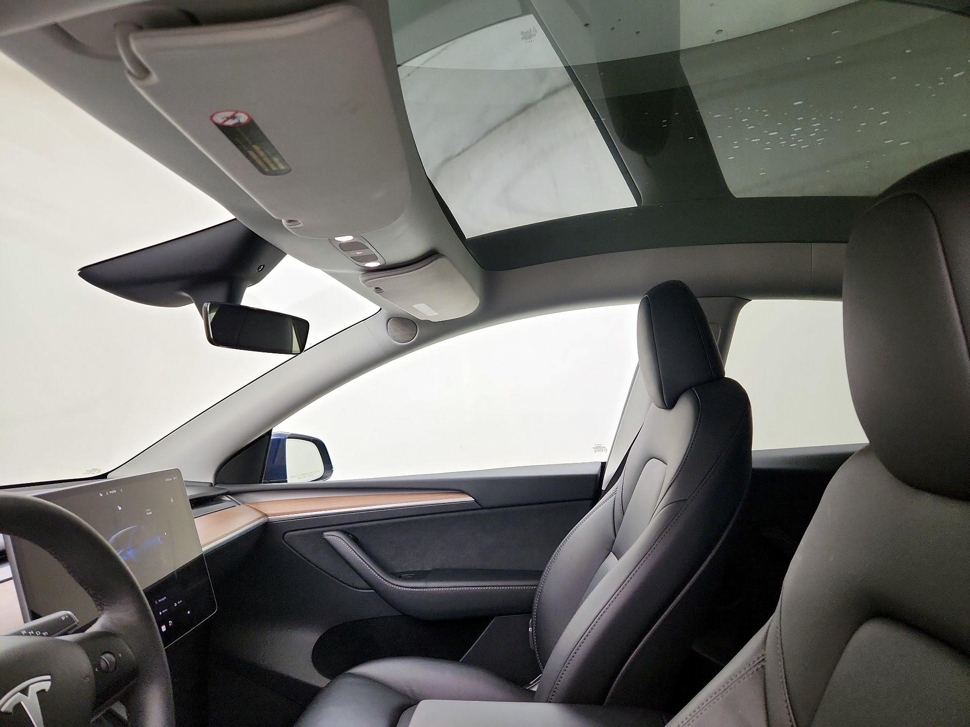 Thumbnail: 2024 Tesla Model Y - 19