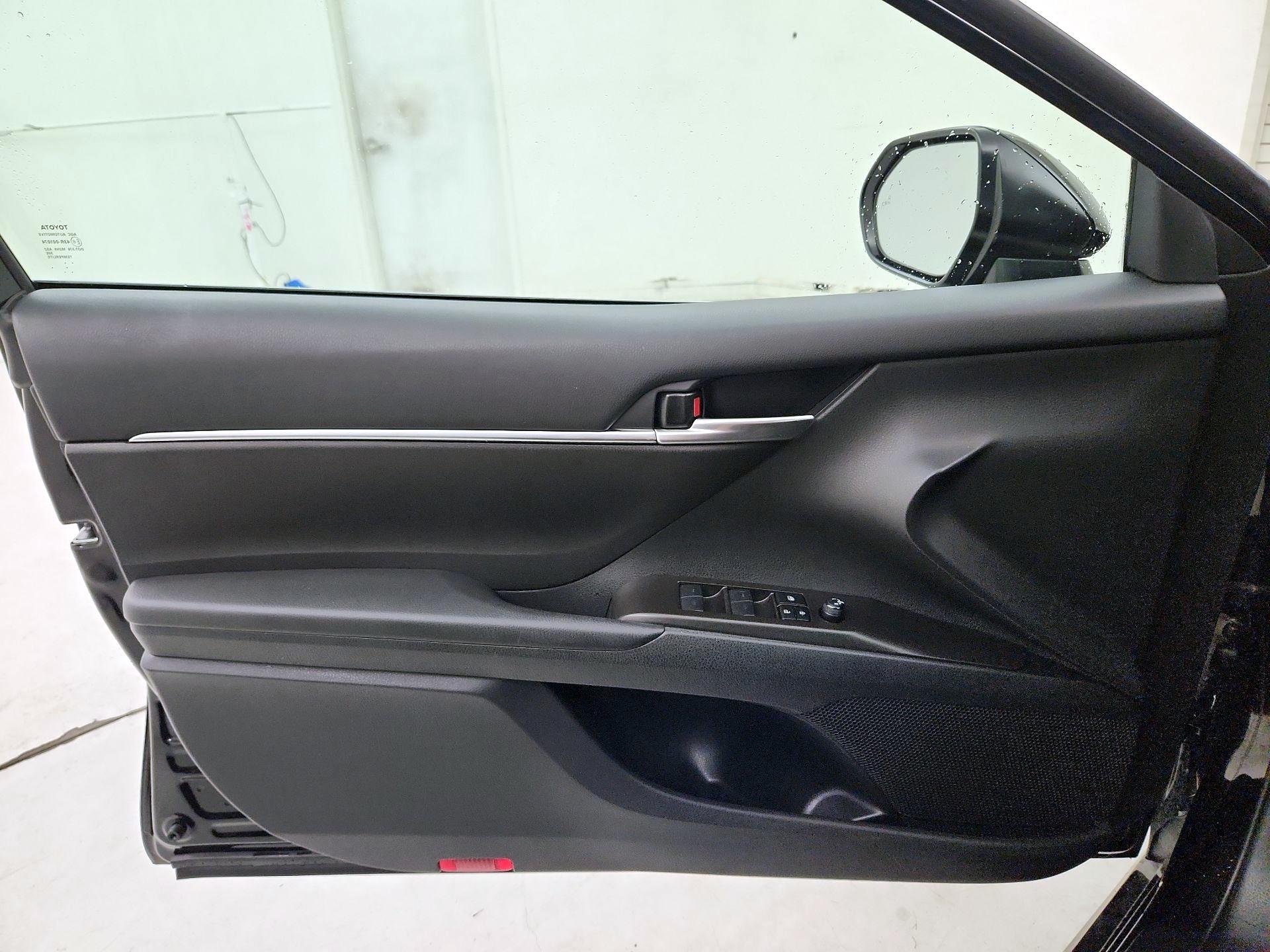 Thumbnail: 2024 Toyota Camry - 12