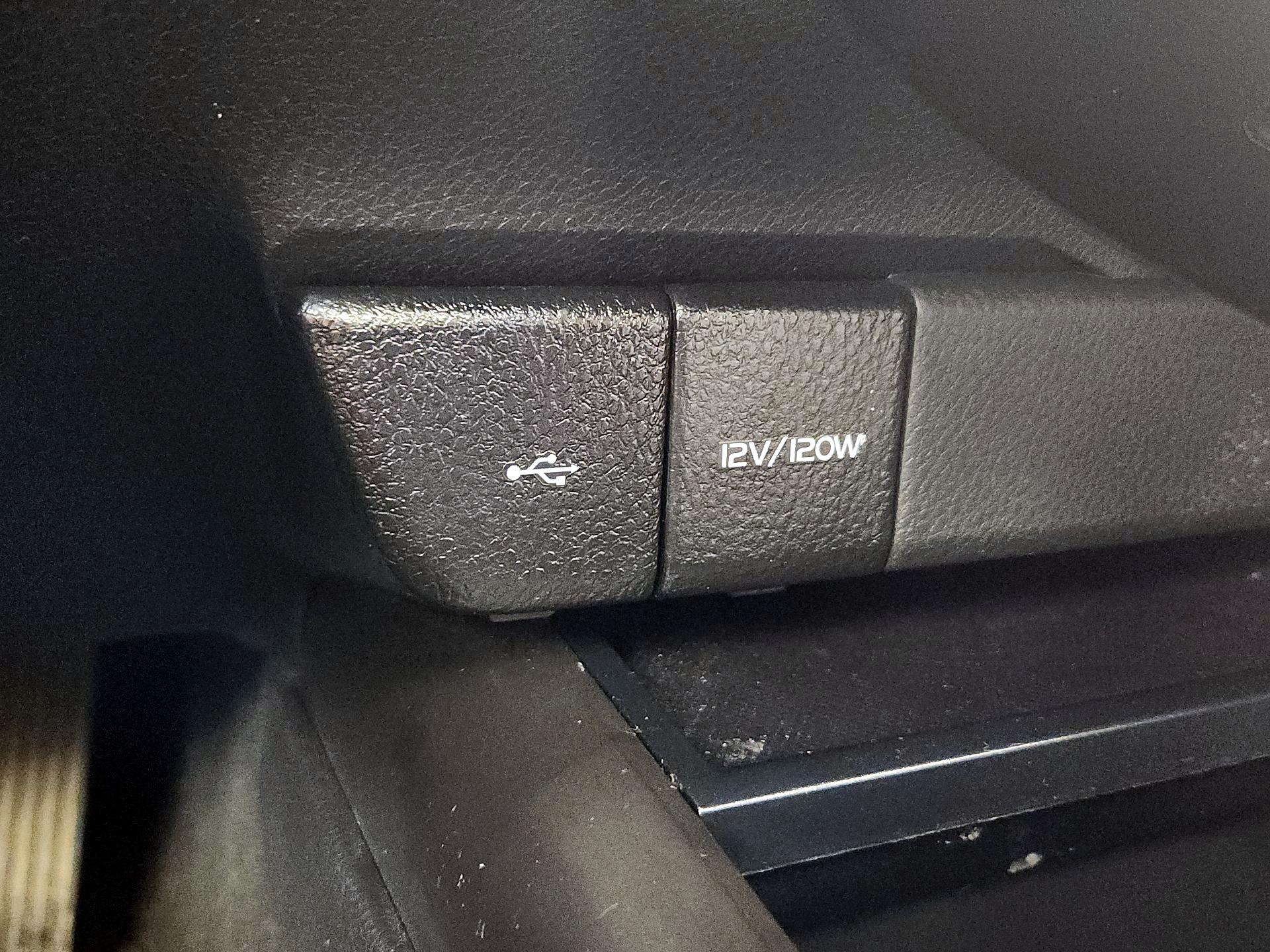 Thumbnail: 2024 Toyota Camry - 18