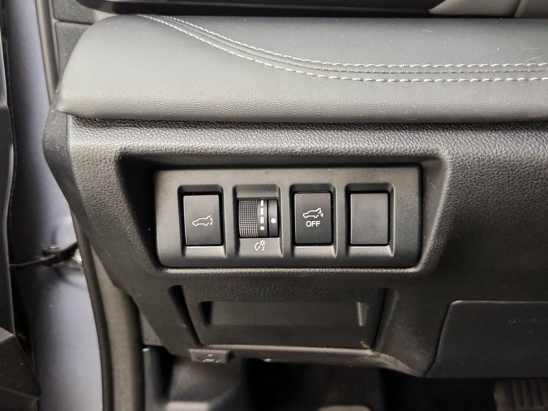 Thumbnail: 2022 Subaru Outback - 13