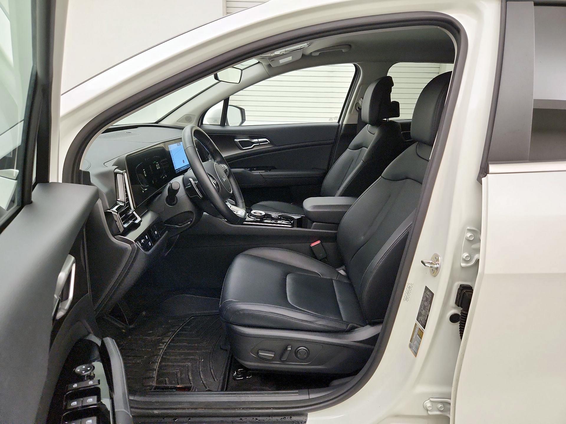 Thumbnail: 2024 Kia Sportage - 11