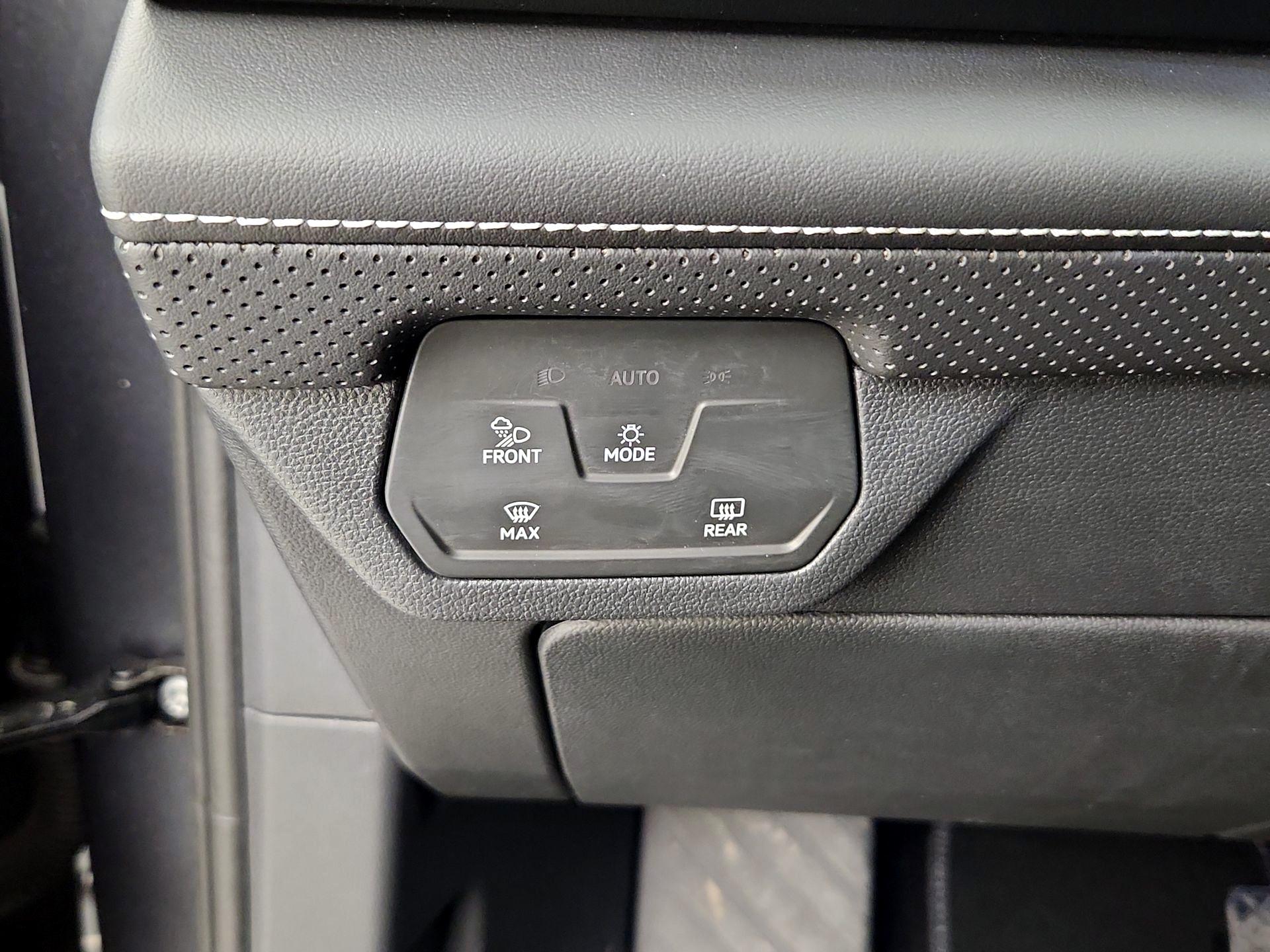 Thumbnail: 2024 Volkswagen Atlas - 13