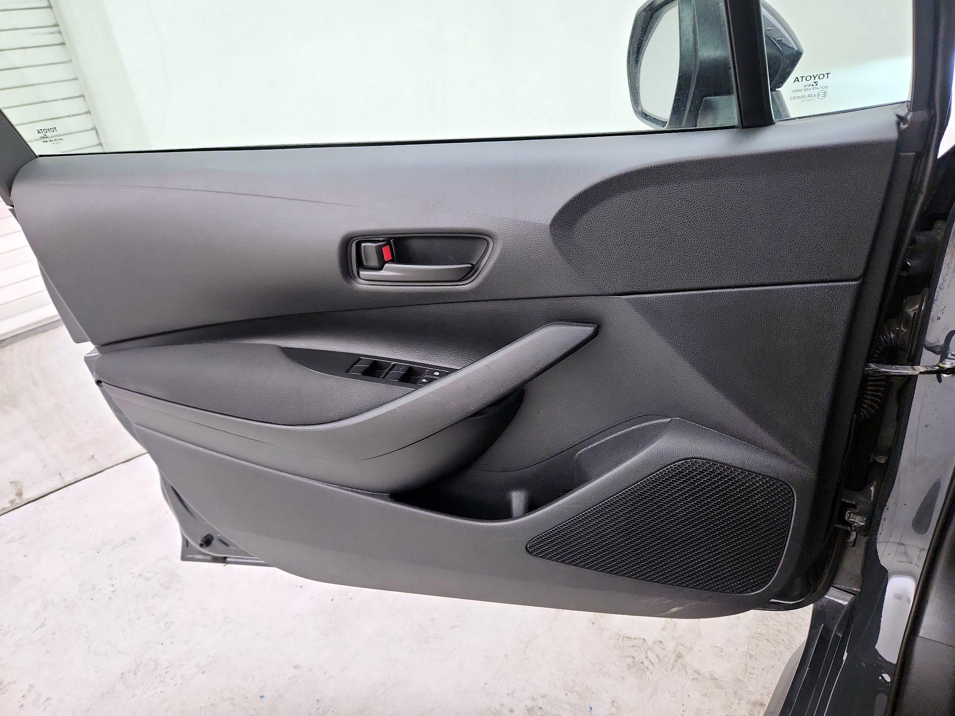 Thumbnail: 2025 Toyota Corolla - 12