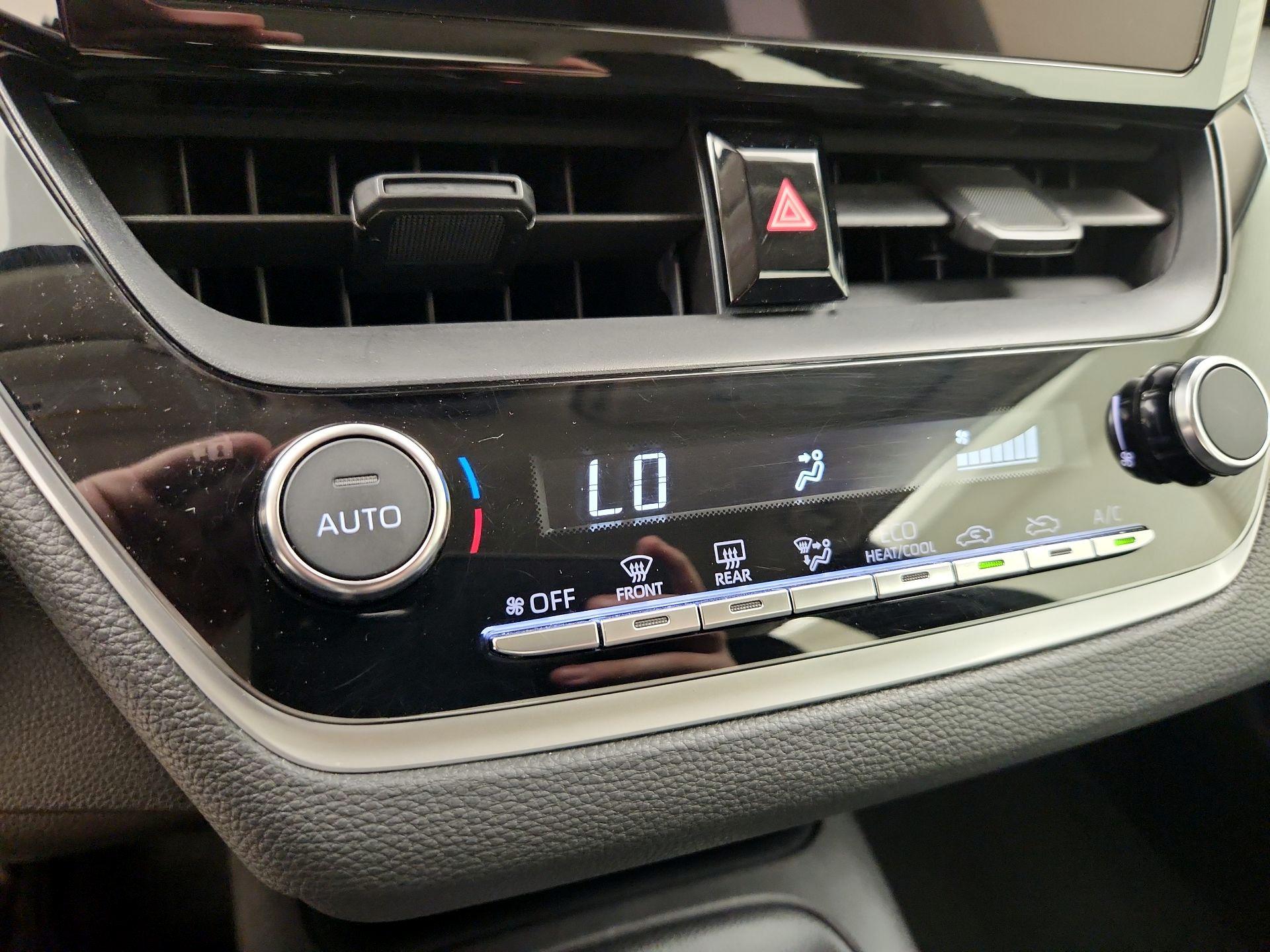 Thumbnail: 2025 Toyota Corolla - 16