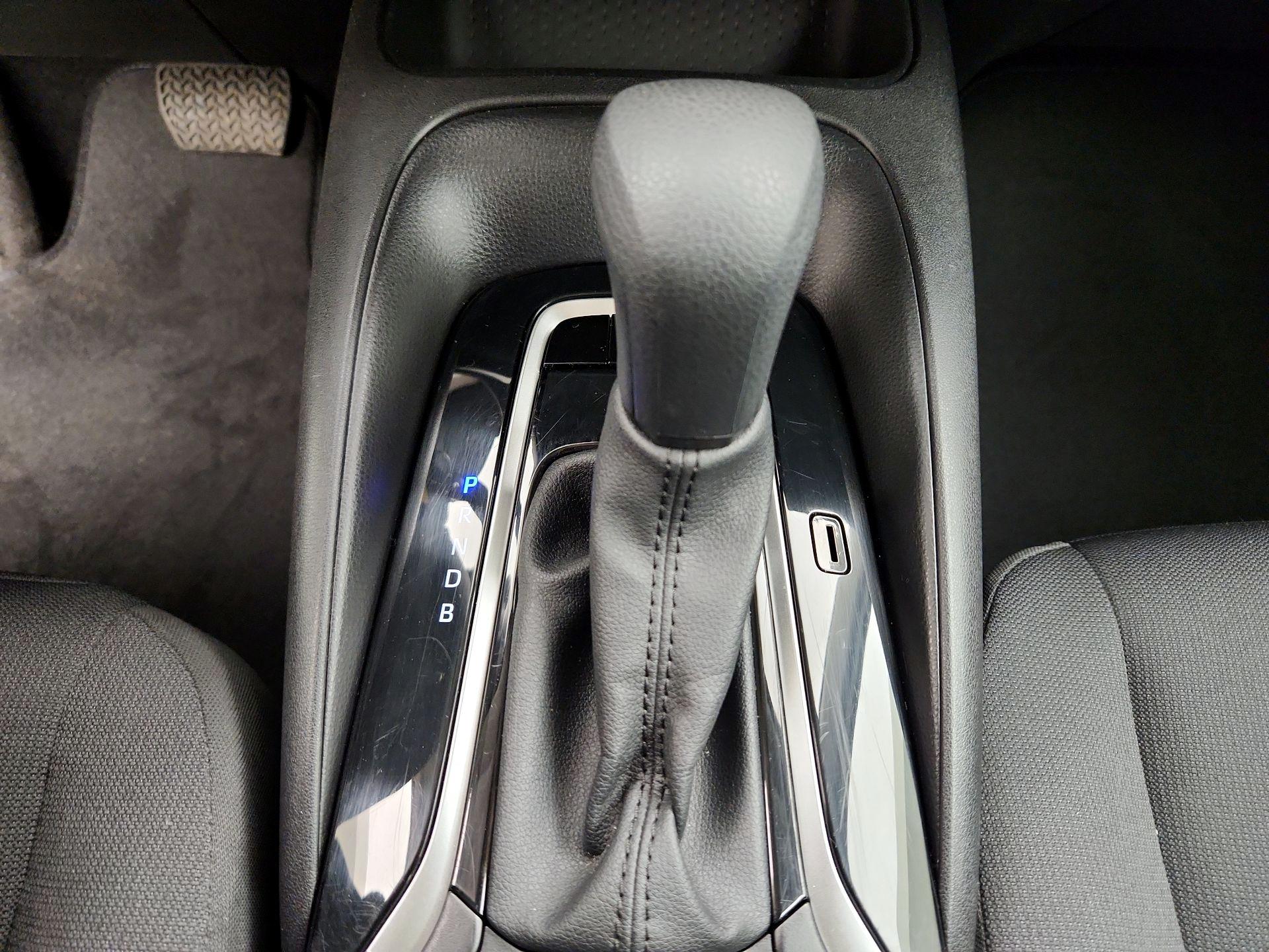 Thumbnail: 2025 Toyota Corolla - 17