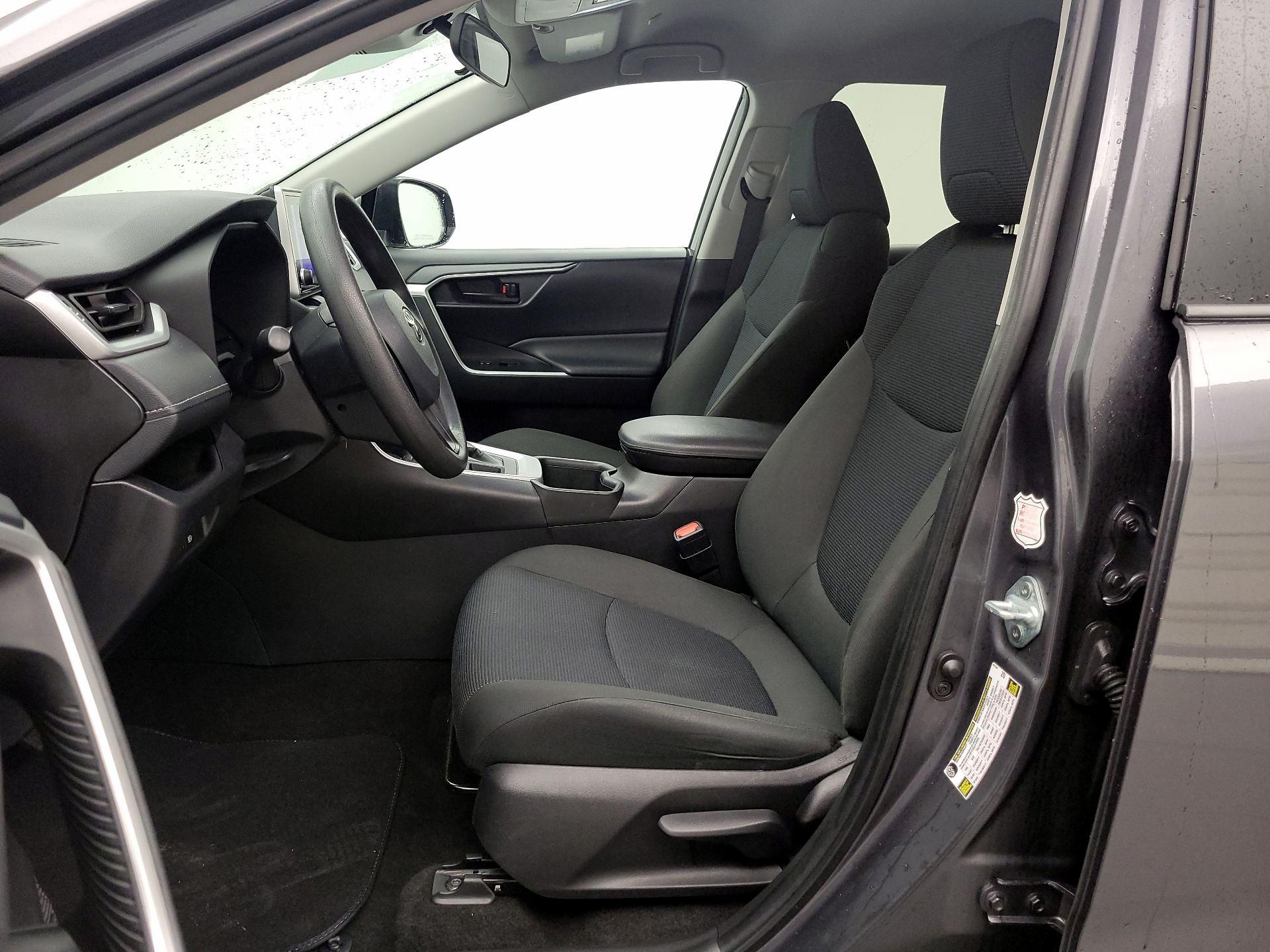 Thumbnail: 2024 Toyota RAV4 - 11