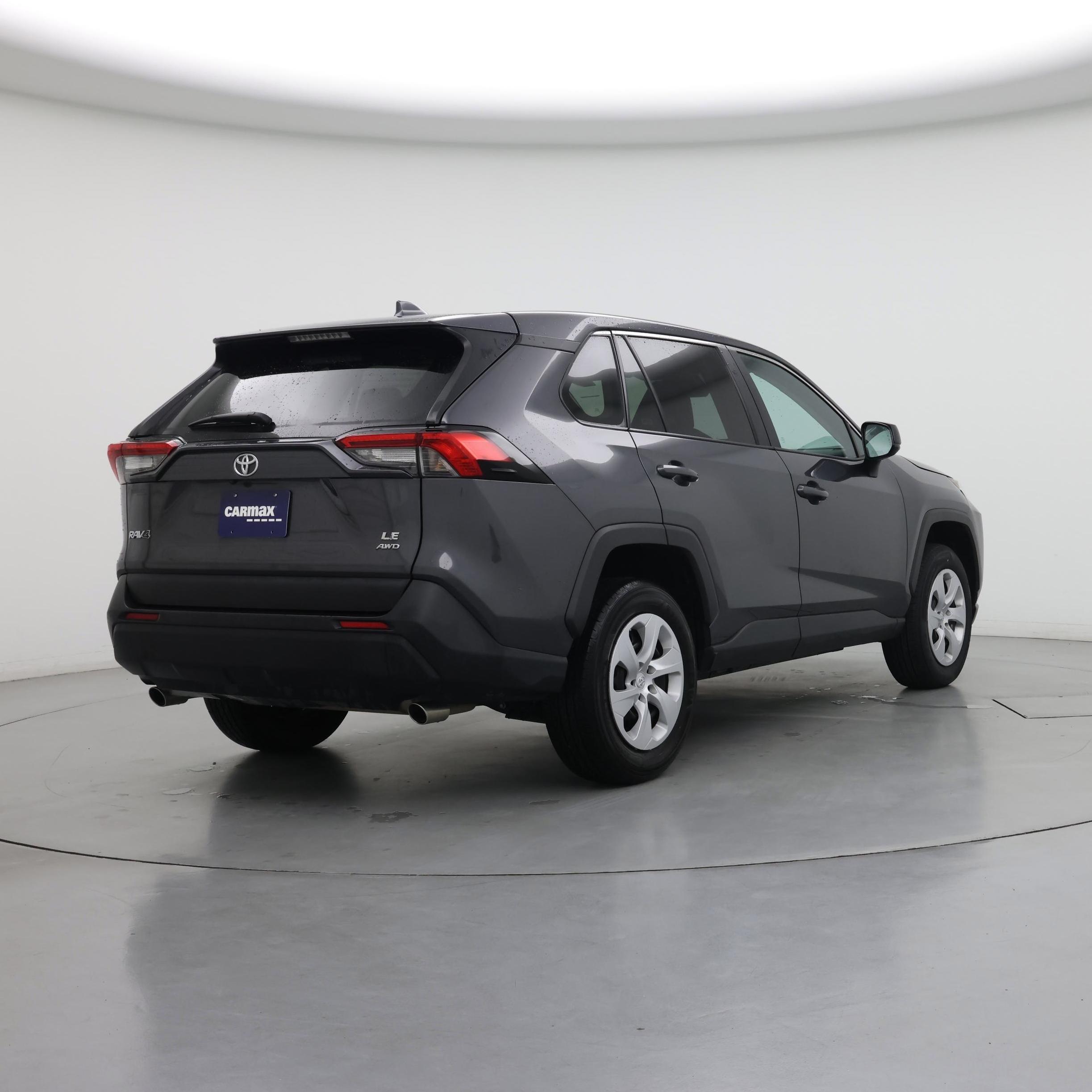 Thumbnail: 2024 Toyota RAV4 - 8