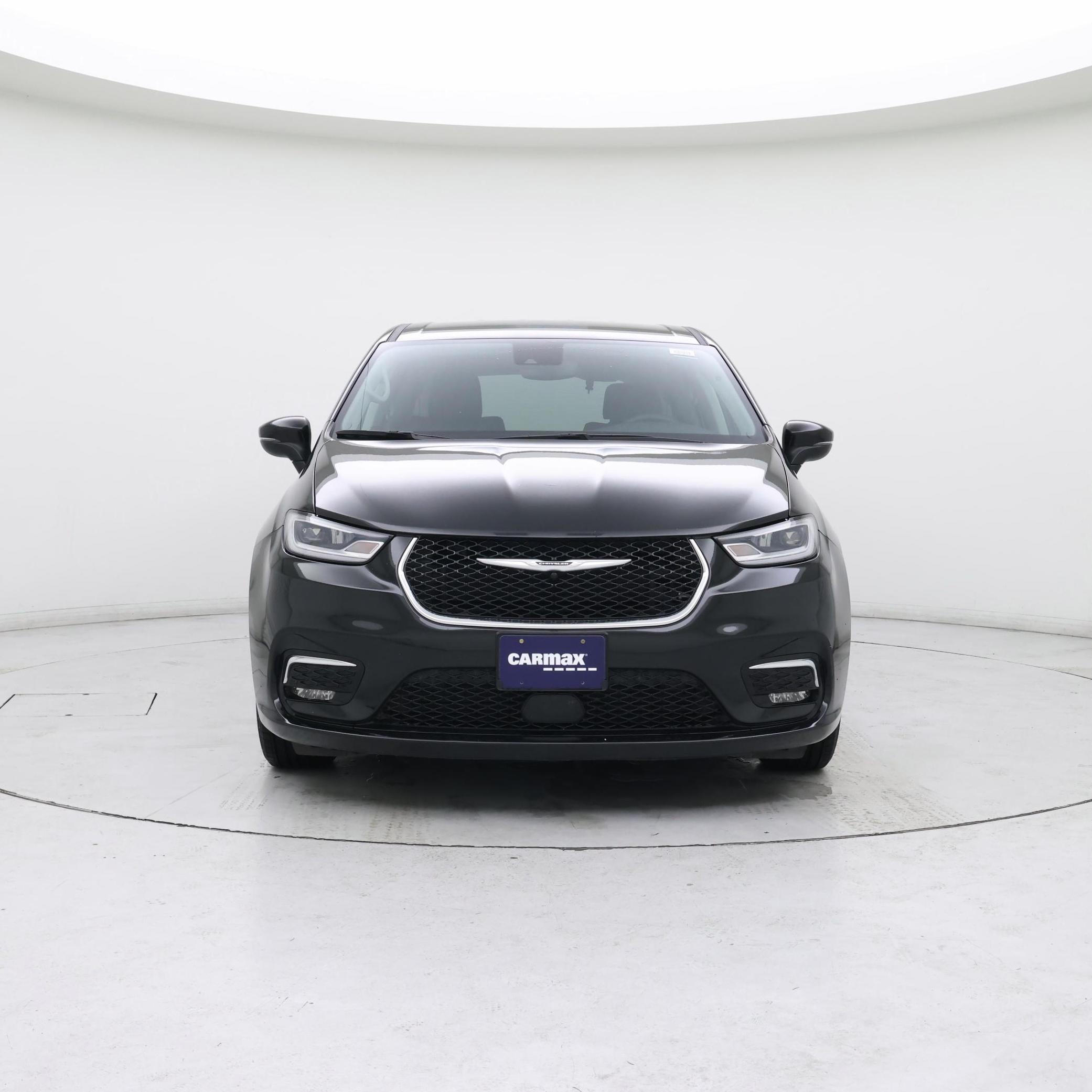 Thumbnail: 2023 Chrysler Pacifica - 5