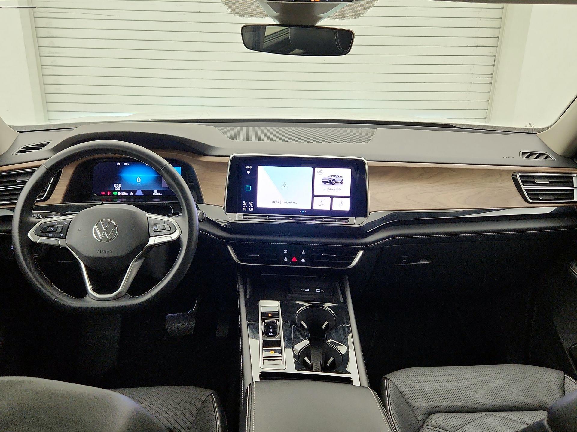 Thumbnail: 2024 Volkswagen Atlas - 9