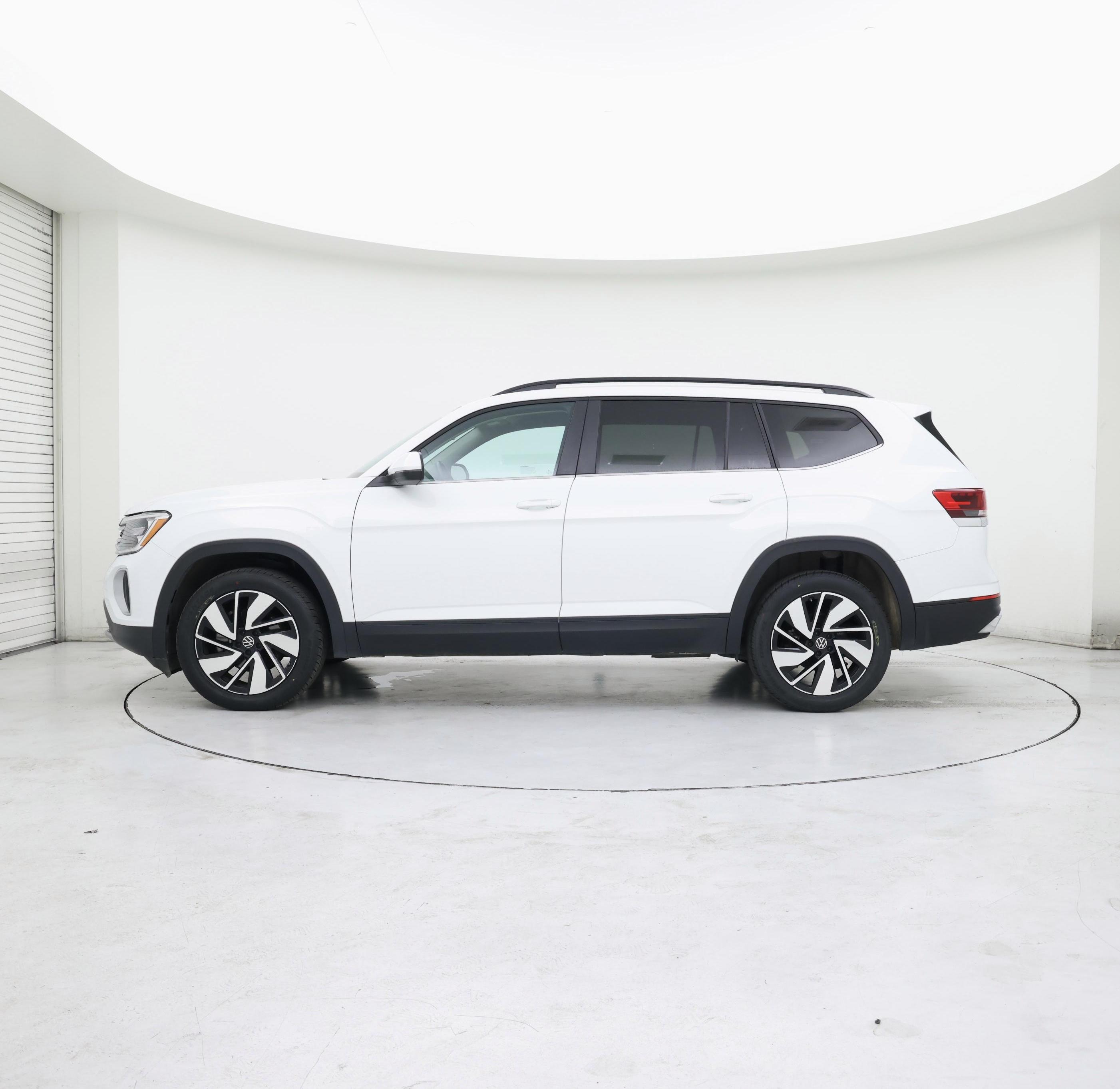 Thumbnail: 2024 Volkswagen Atlas - 3
