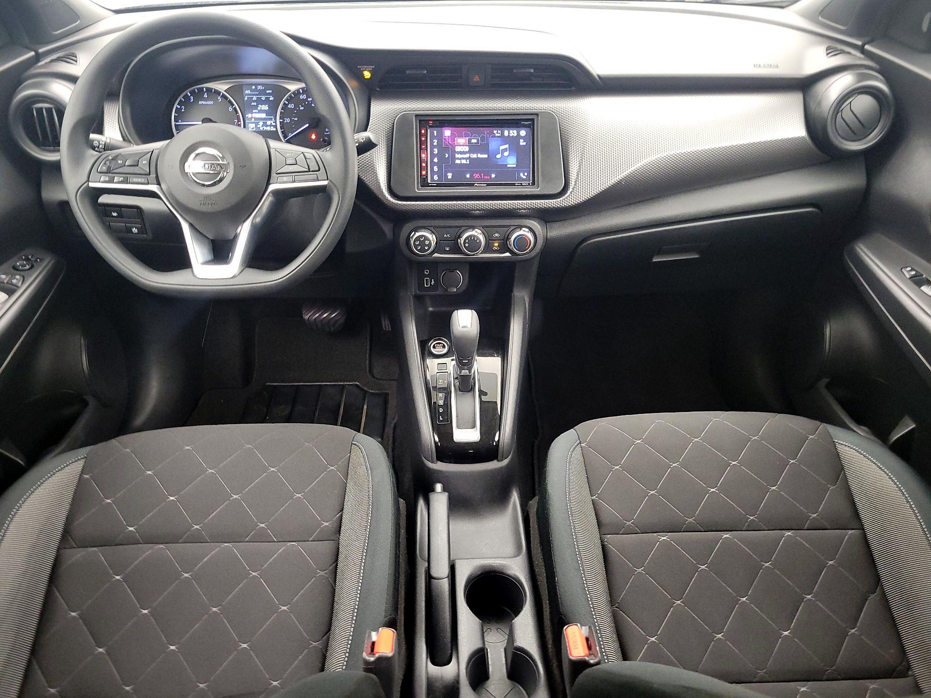 Thumbnail: 2020 Nissan Kicks - 9