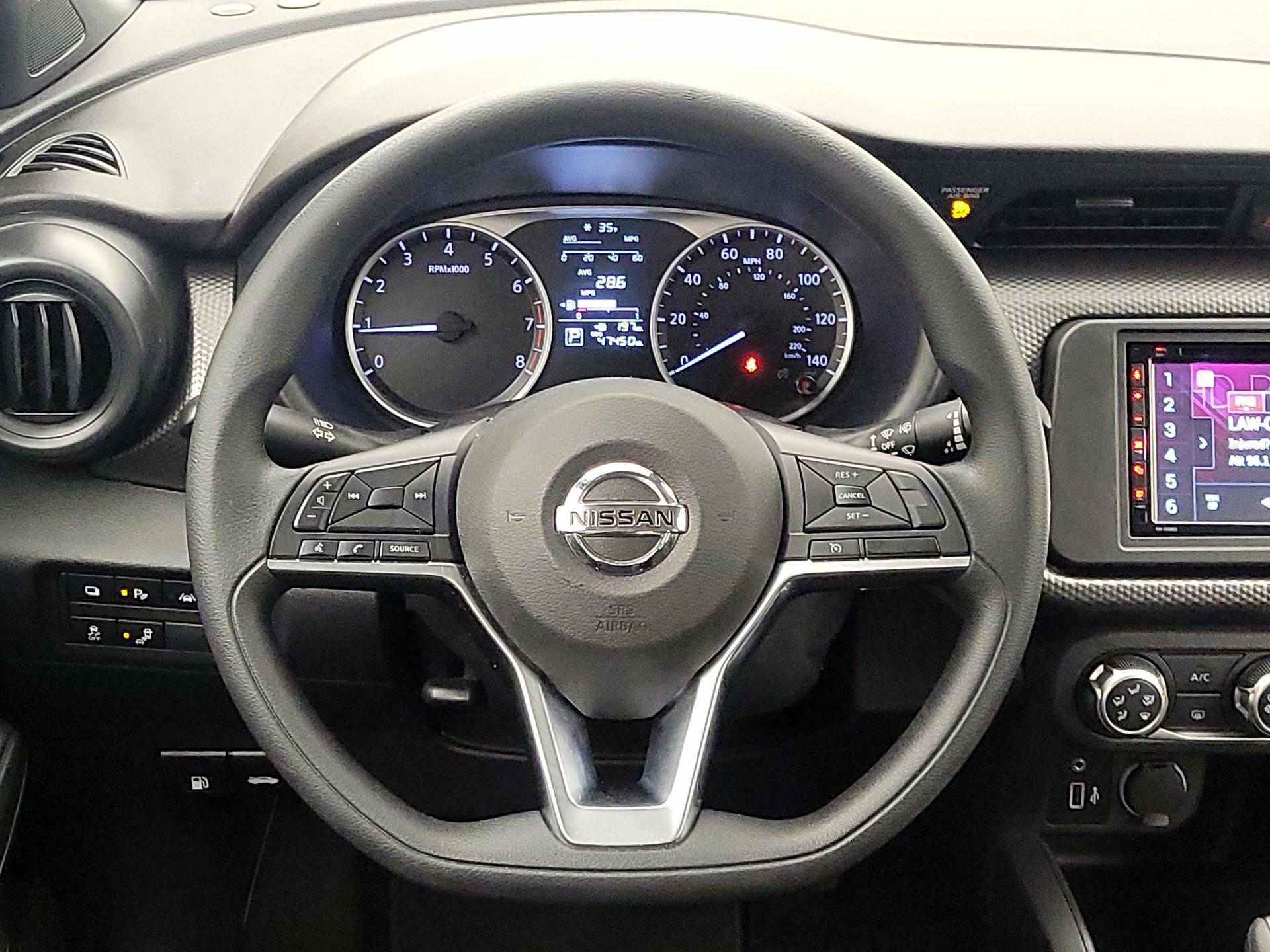 Thumbnail: 2020 Nissan Kicks - 10