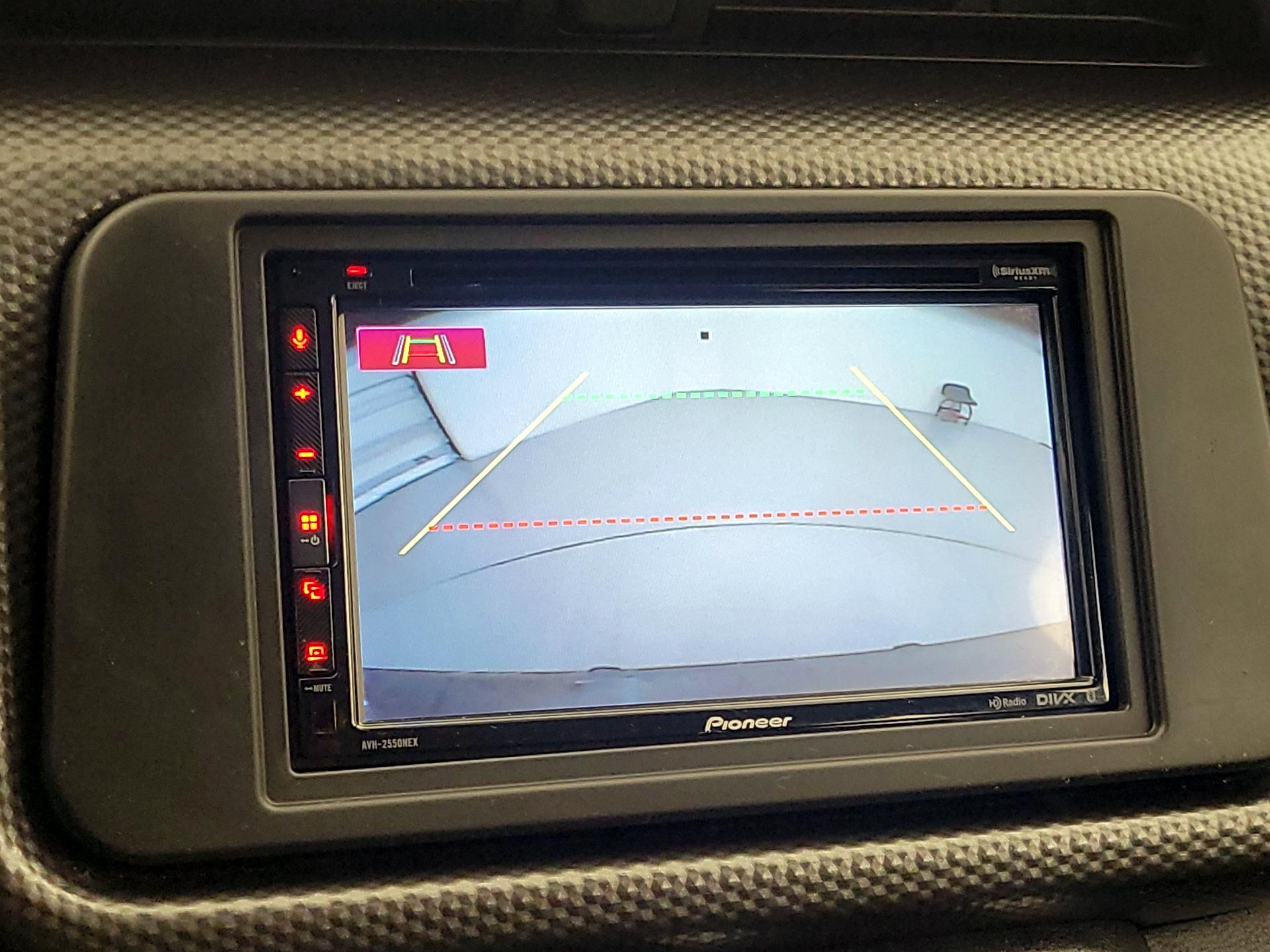 Thumbnail: 2020 Nissan Kicks - 14