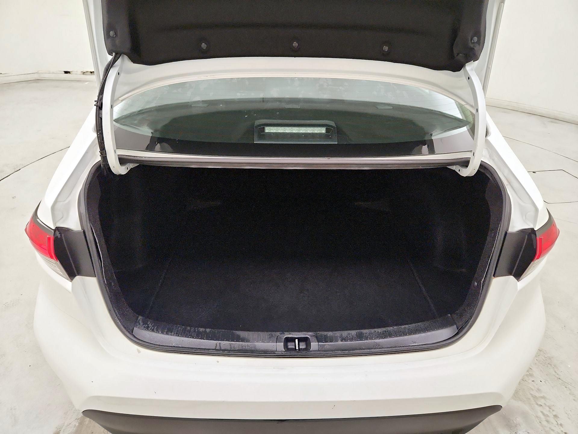 Thumbnail: 2024 Toyota Corolla - 20