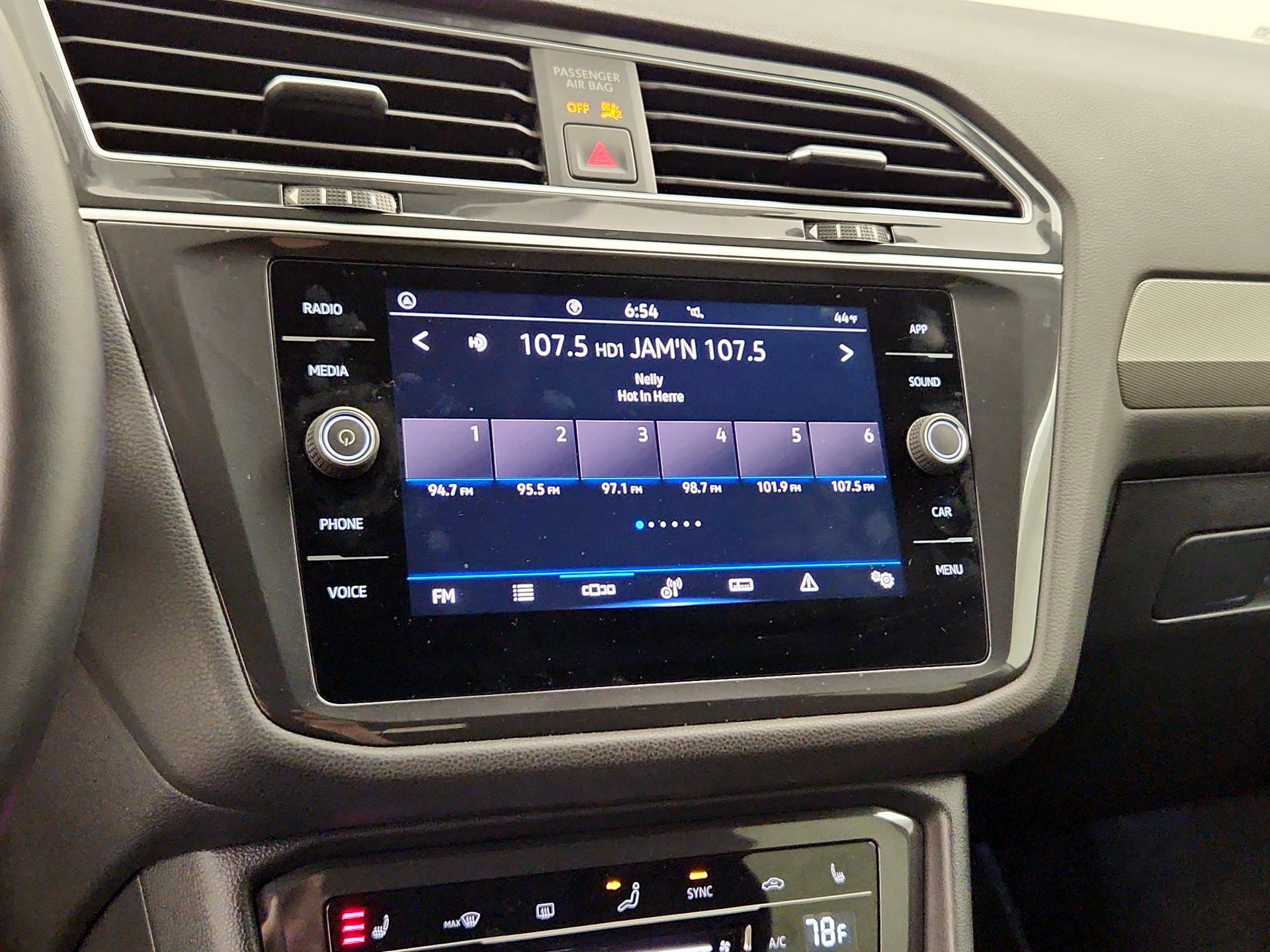 Thumbnail: 2024 Volkswagen Tiguan - 15